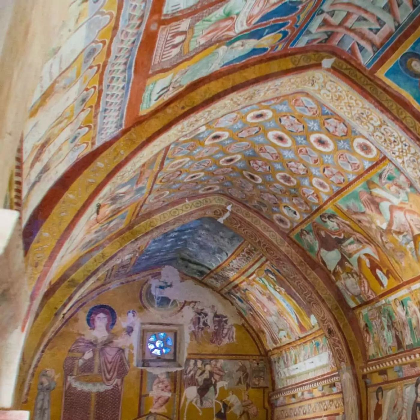 La Cappella Sistina medievale nascosta tra i monti d’Abruzzo episode artwork