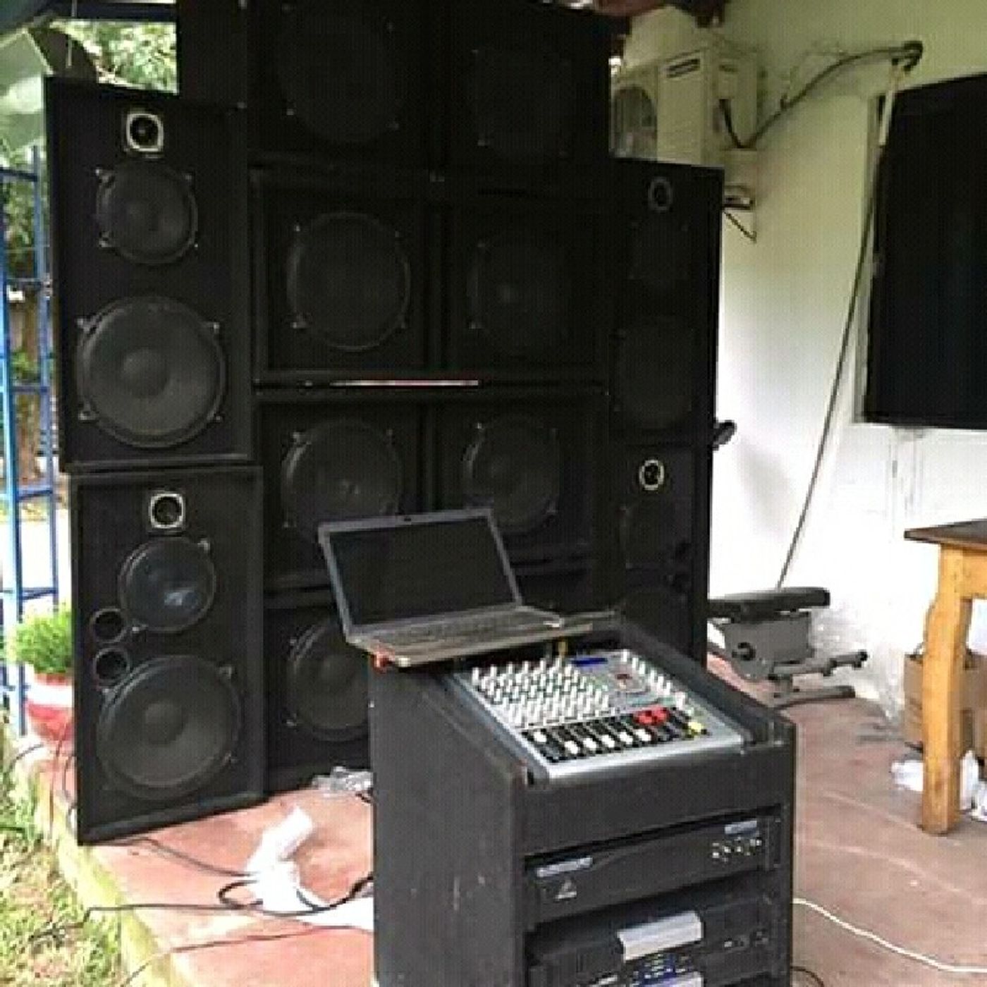 El show de Richar Troche