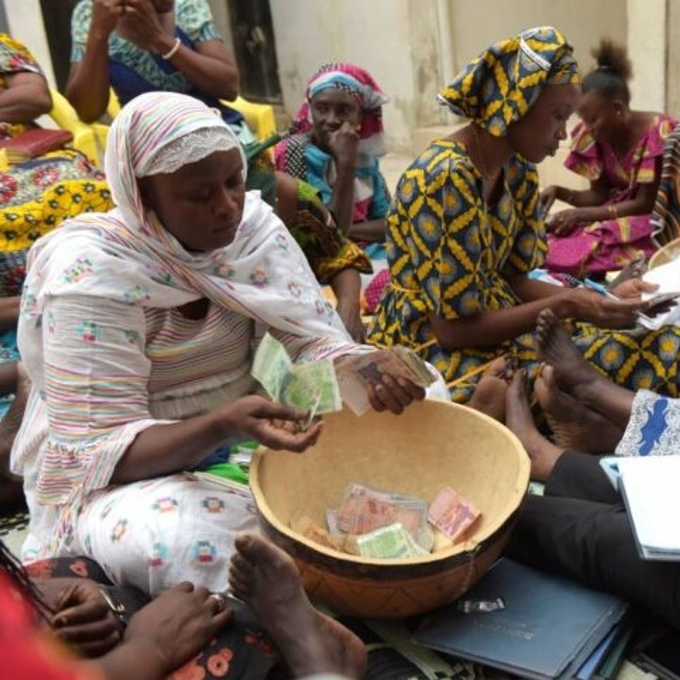Les femmes de « Haini si morou » et leur lutte face aux défis économiques episode artwork