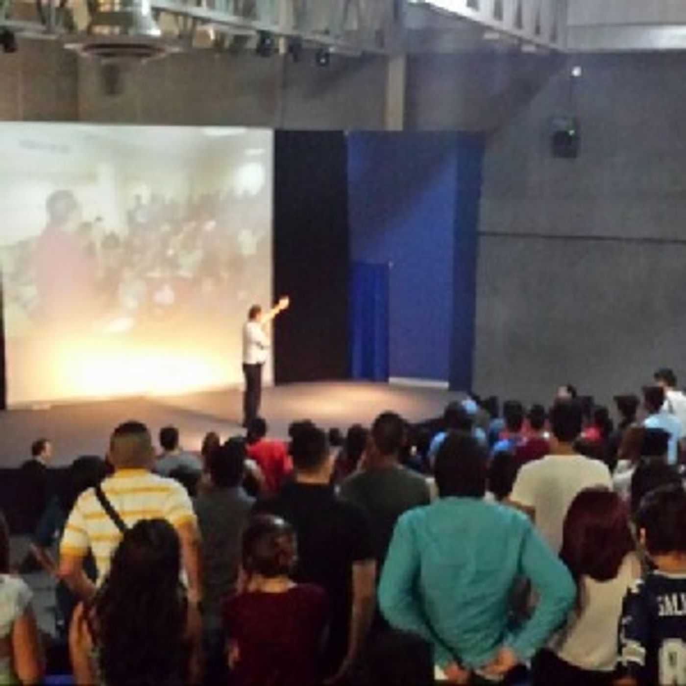 Los Lunes Tambien Son De 24 Hrs Los Lunes Tambien Son De 24 Hrs