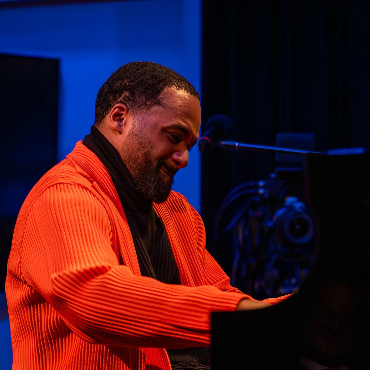 The Gilmore's inaugural 2026 Larry J. Bell Jazz Artist Award goes to Brooklyn-based pianist Sullivan Fortner
