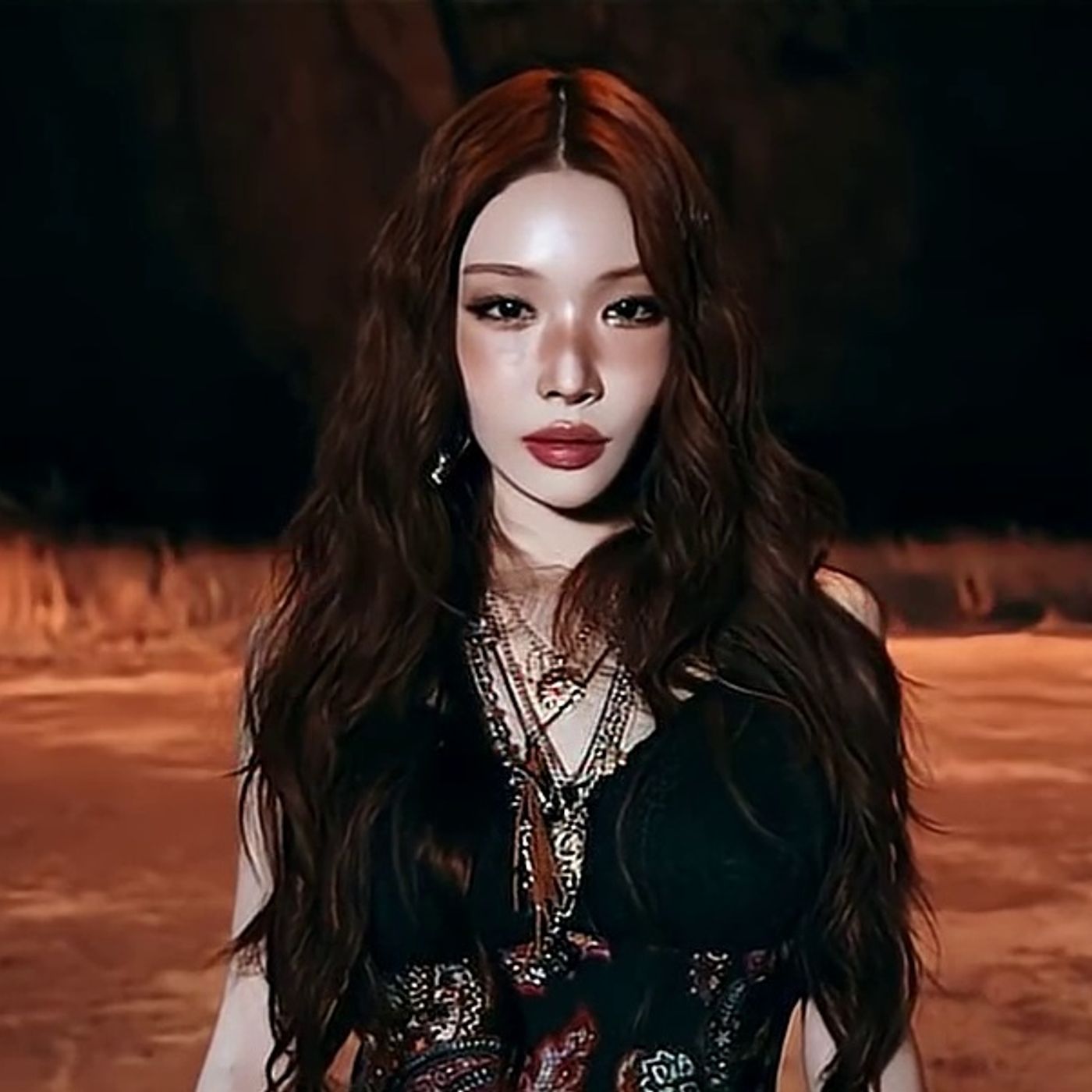 Watch: Chungha Unveils Comeback Date With Teaser For New Digital Single “México” | Soompi episode artwork