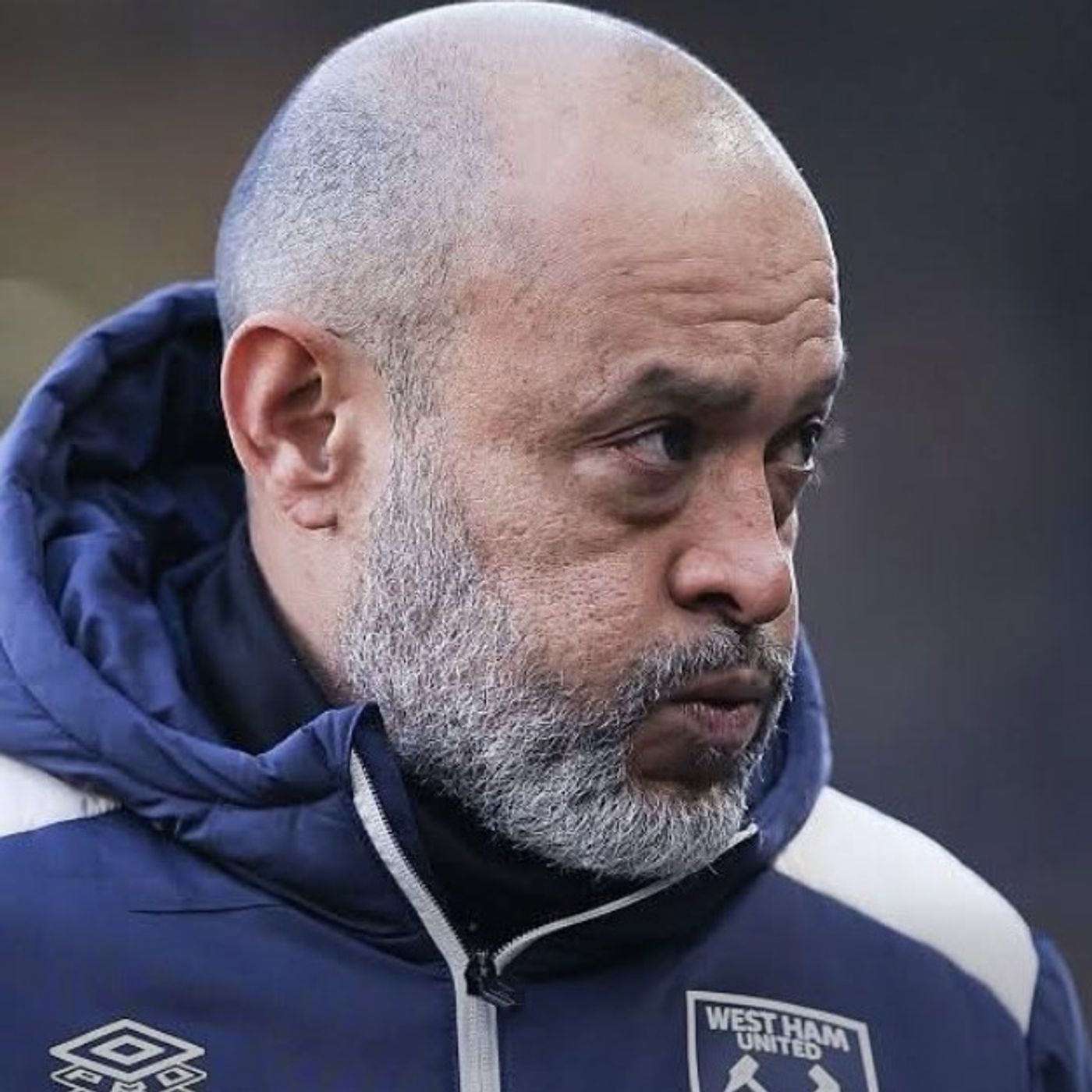 S086E8: Or He Could Do It The Easy Way, 'Invoke A Sack' - Emmy Hikins On Managers Instigating A Sack