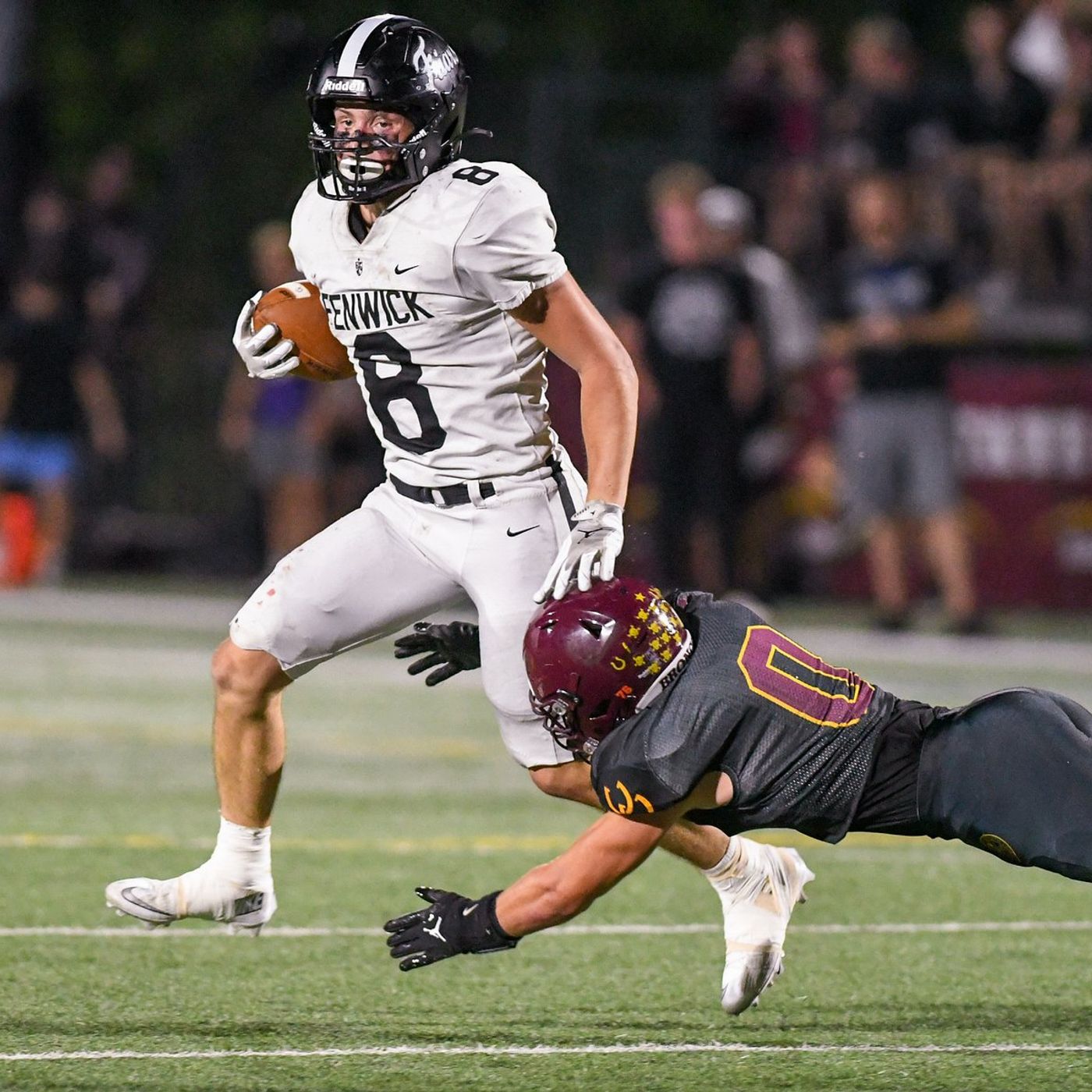 CCL football: Back with a heavier two-way workload, Iowa recruit Jake Thies fueling Fenwick’s fast start episode artwork