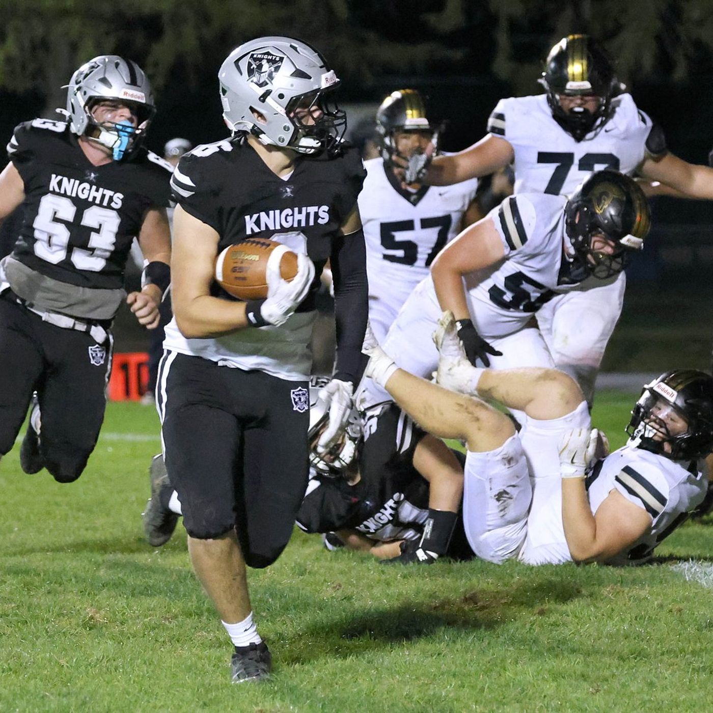 Jackson Little’s short-yardage, defense dominance lifts Kaneland past Sycamore episode artwork