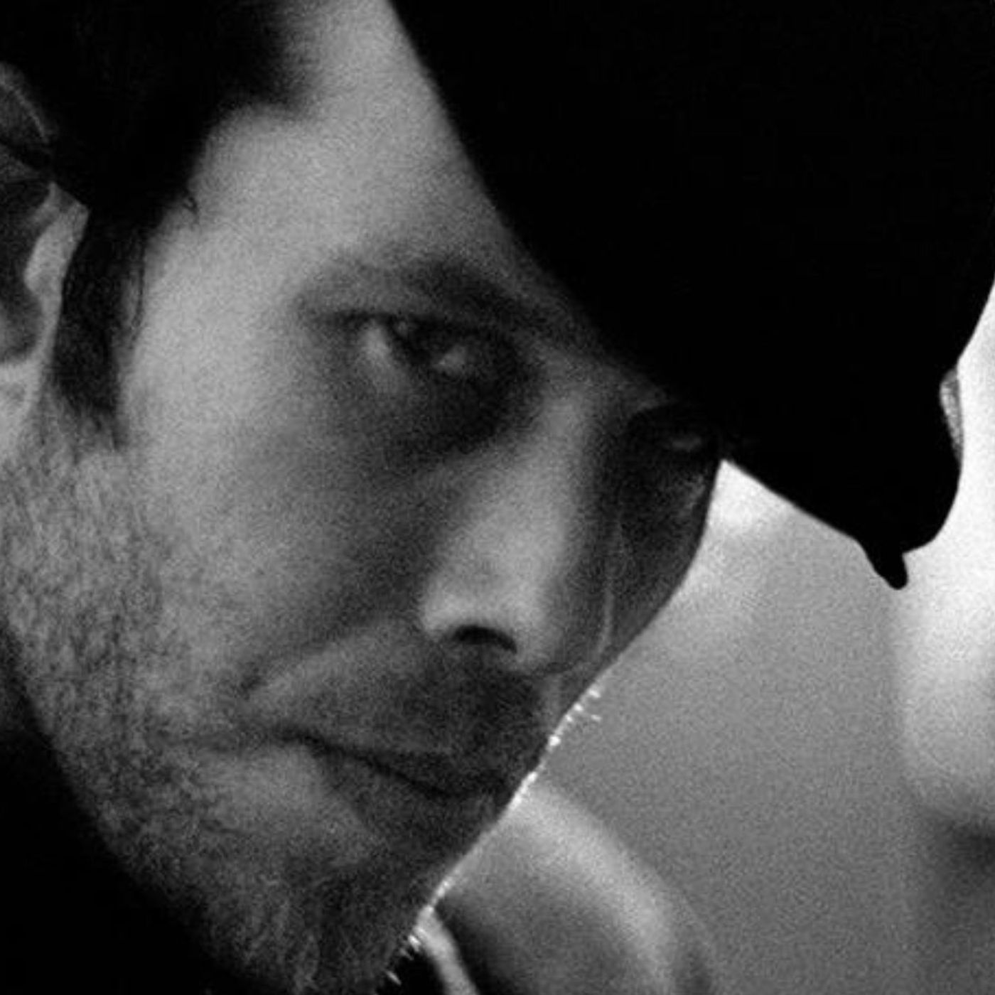 Tom Waits announces 50th anniversary vinyl reissue of ‘Small Change’ with rare archive footage episode artwork