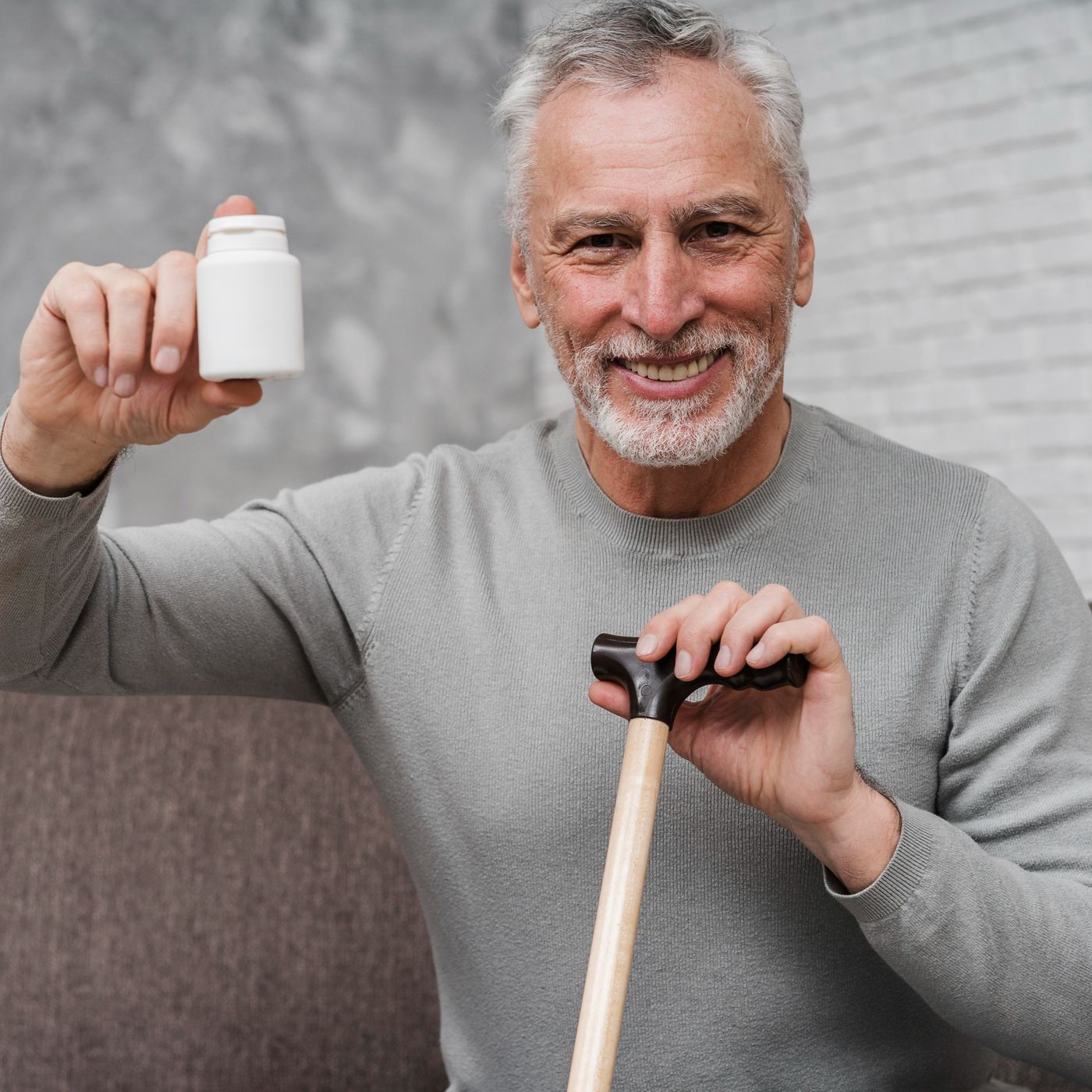 Vitamin E & Skin After 40: Science, Myths, and Solutions