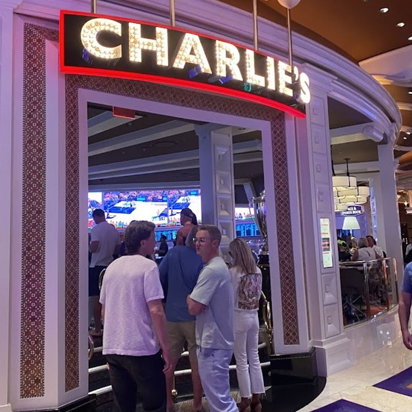 Your Ultimate Vegas Dining Guide