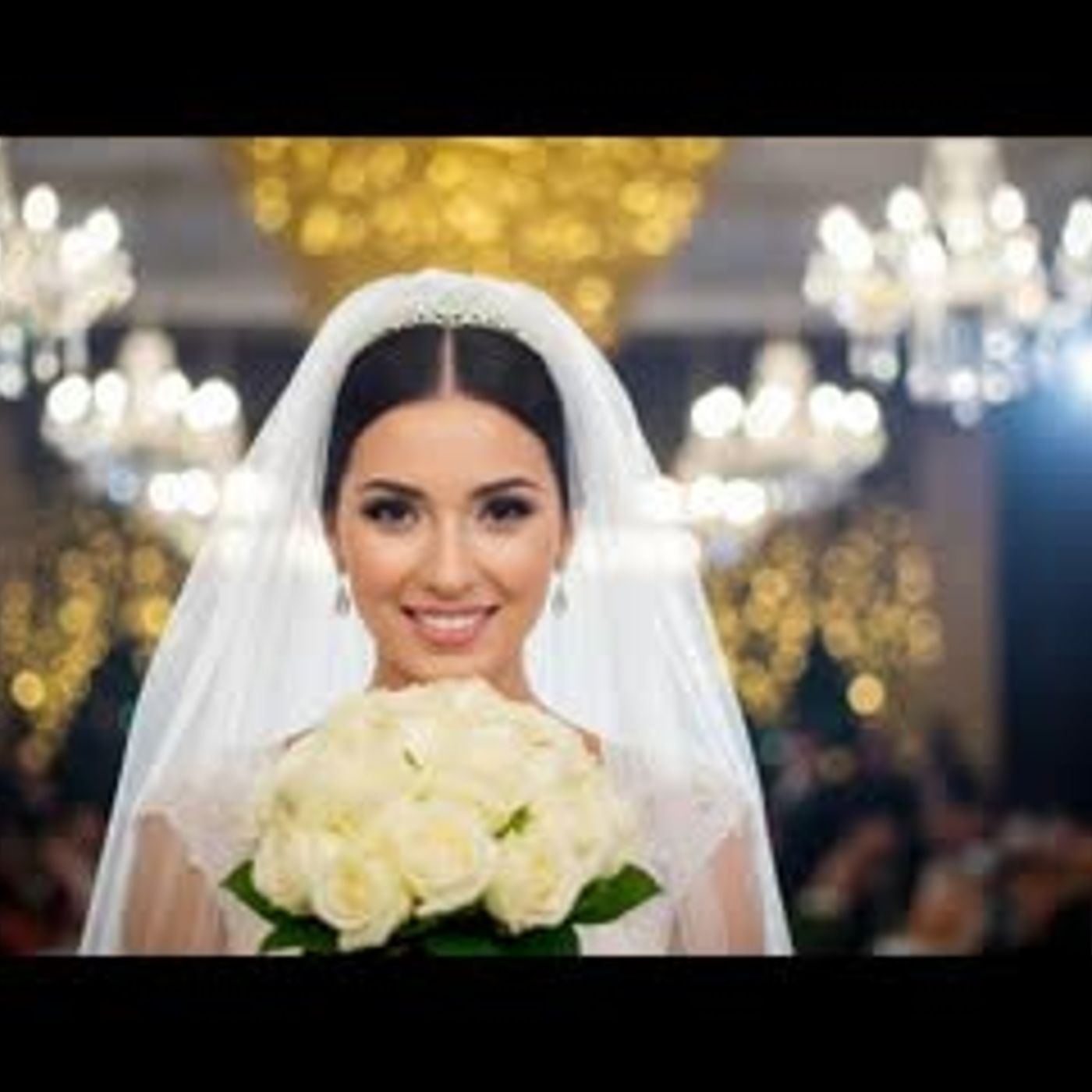The Runaway Bride Who Collapsed in Front of the Mafia Boss’s Car episode artwork