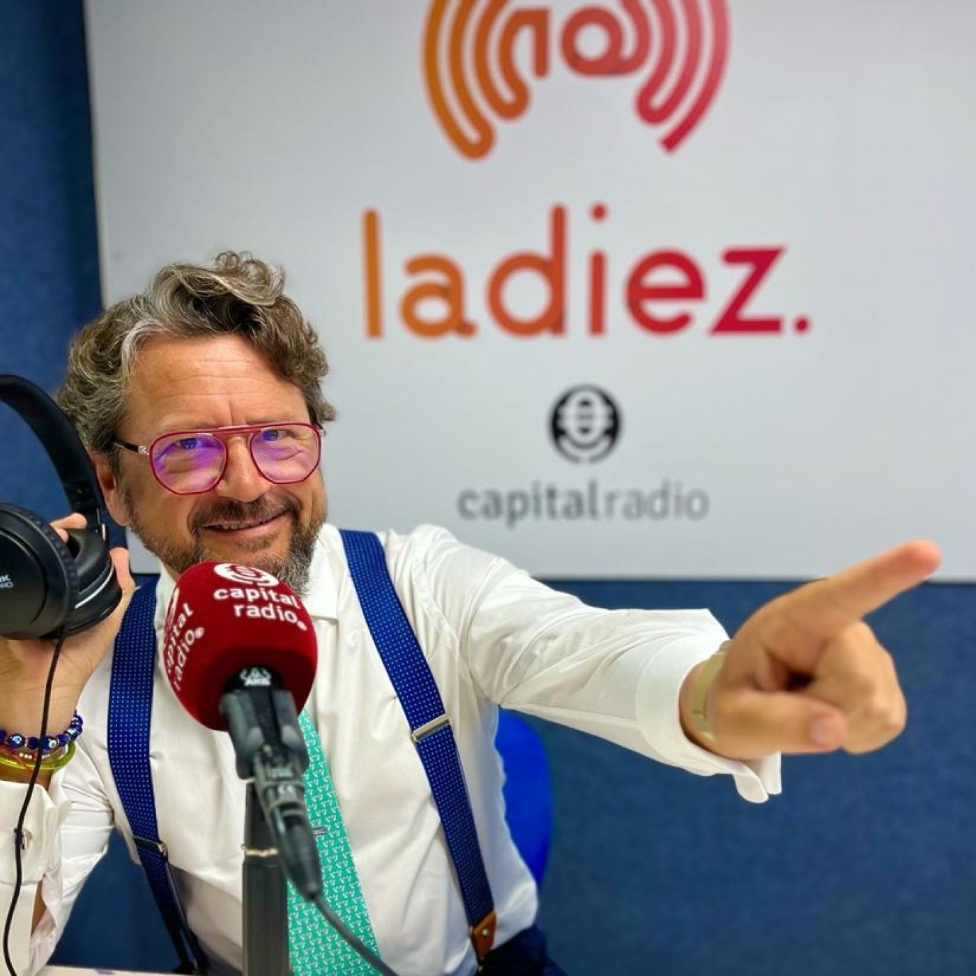 La Diez Capital Radio