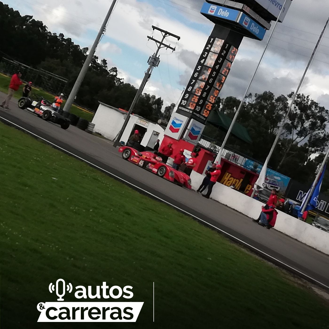 Autos y Carreras