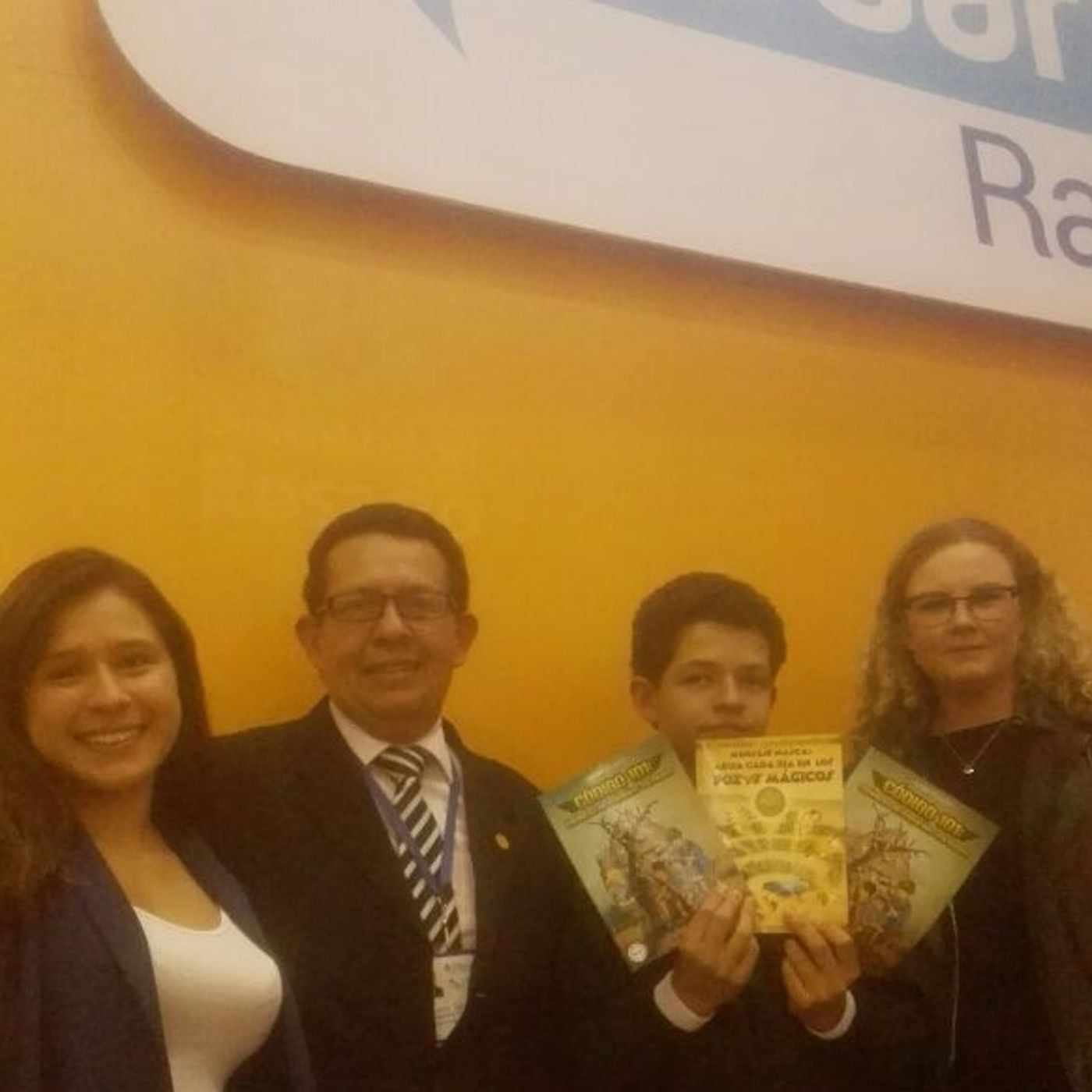El conferencista Kabir Pajares, hablo de paz en URadio episode artwork