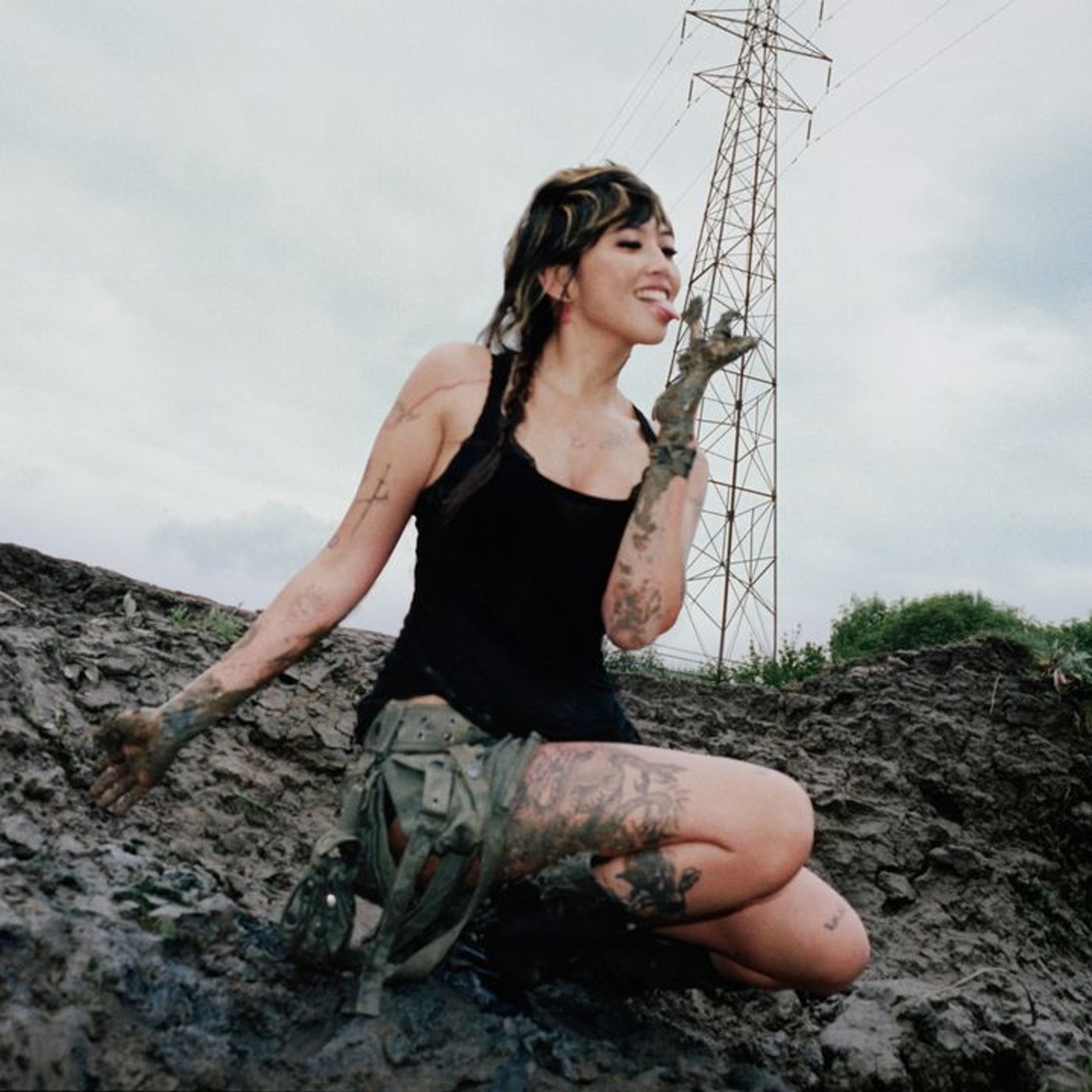 beabadoobee Details New Album Pylon and International Tour episode artwork