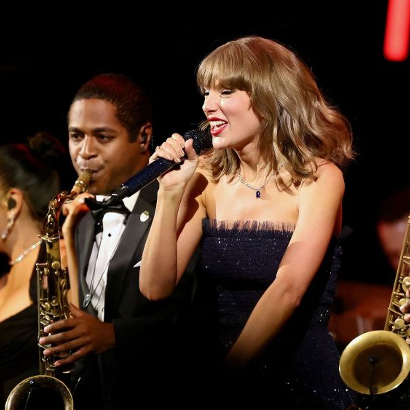 Taylor Swift Fires Up Academy Gala With Four Songs in Her First Band Performance Since the Eras Tour