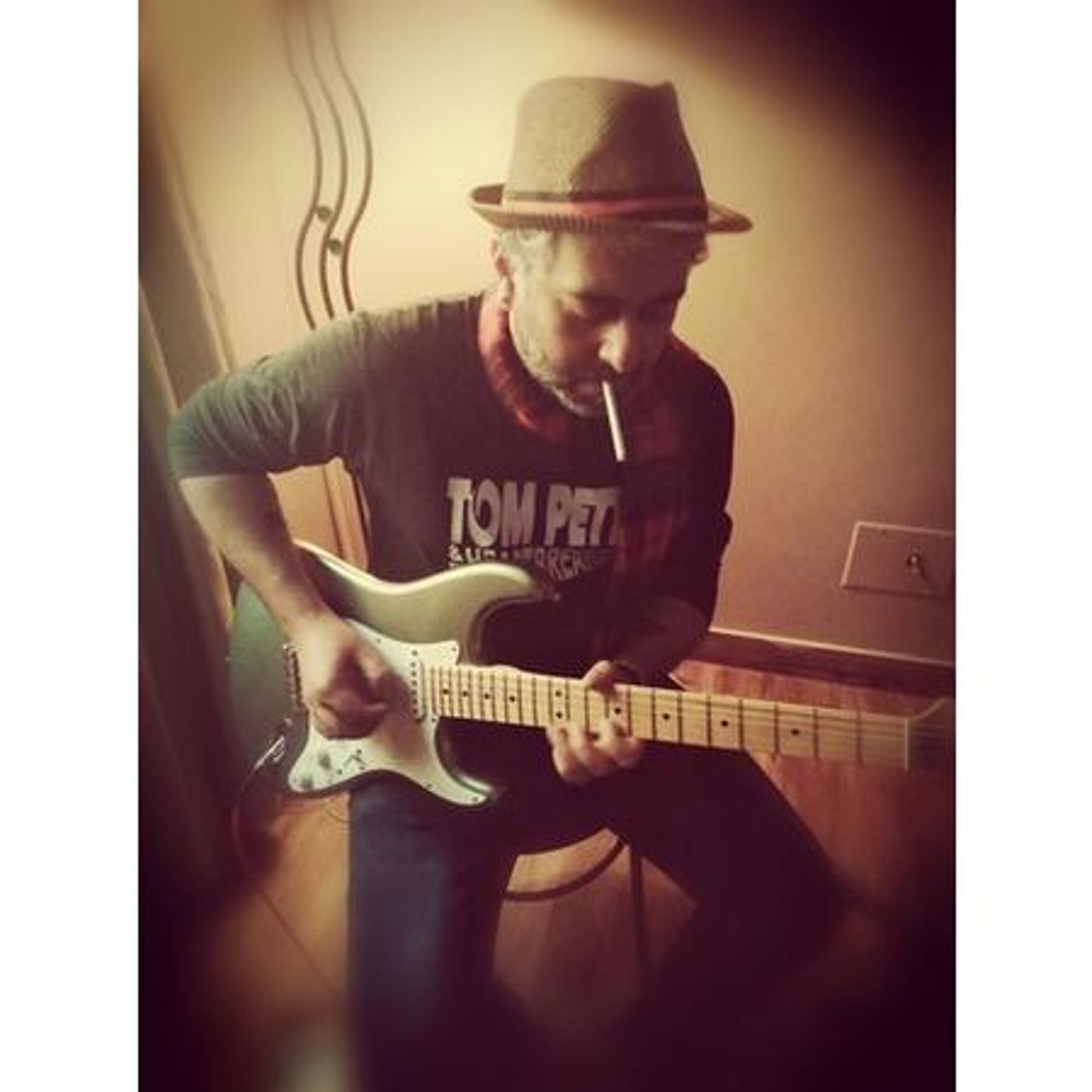 ‘Rockin the Blues’ with Izzie’s Caravan.