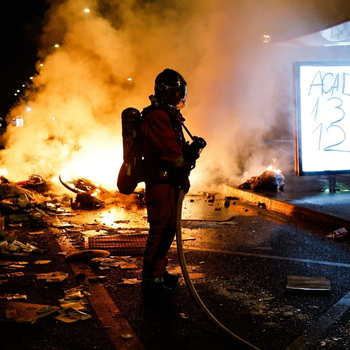 How will violent unrest influence France's election? episode artwork