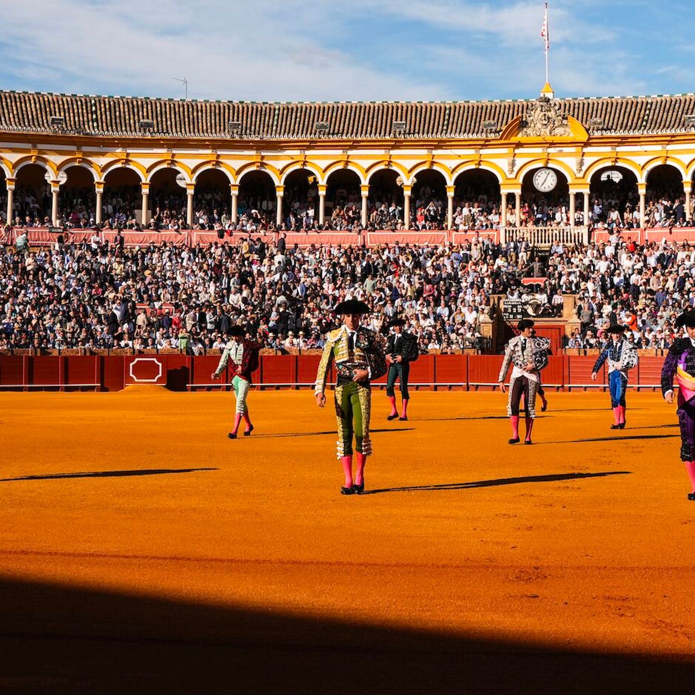Al Alimón: Urtasun llena los tendidos de Sevilla y Madrid de gente con "ganas de ir a los toros"
