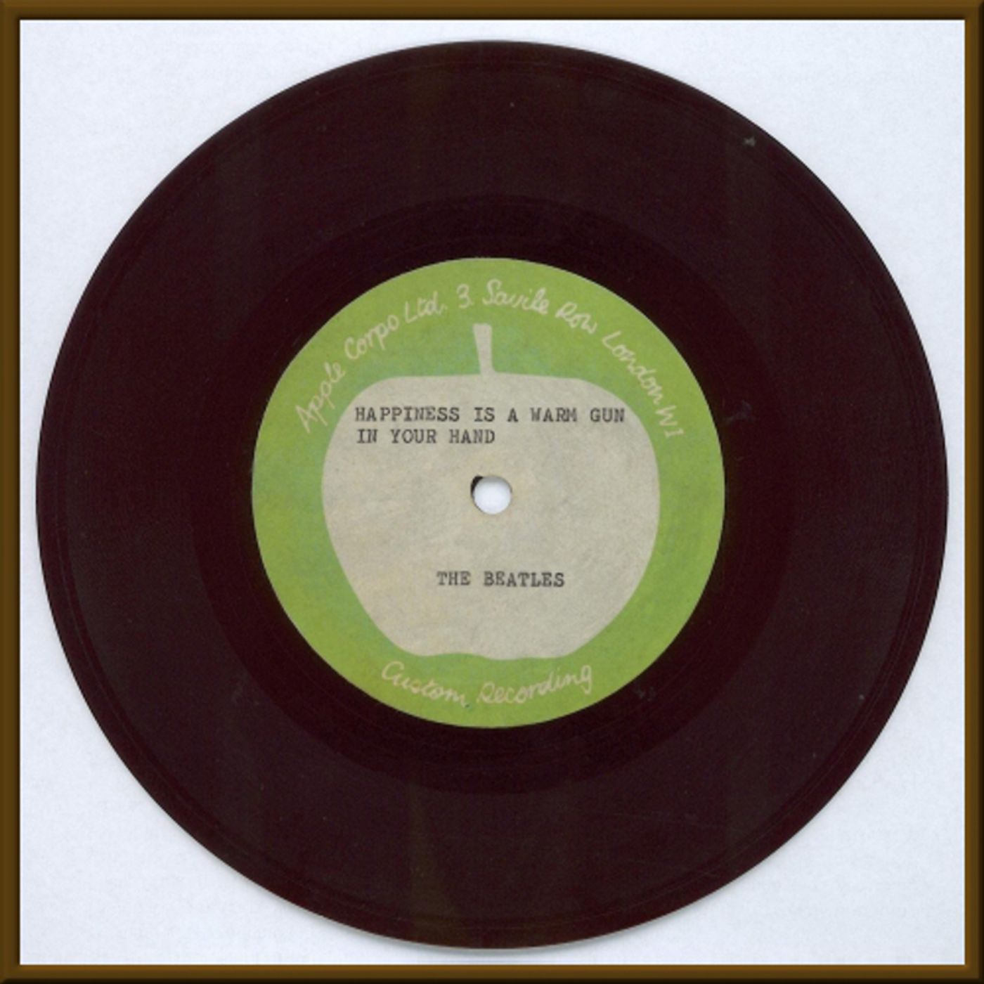 El Club de los Beatles: Sesiones de mezcla para la canción "Happiness Is a Warm Gun" episode artwork