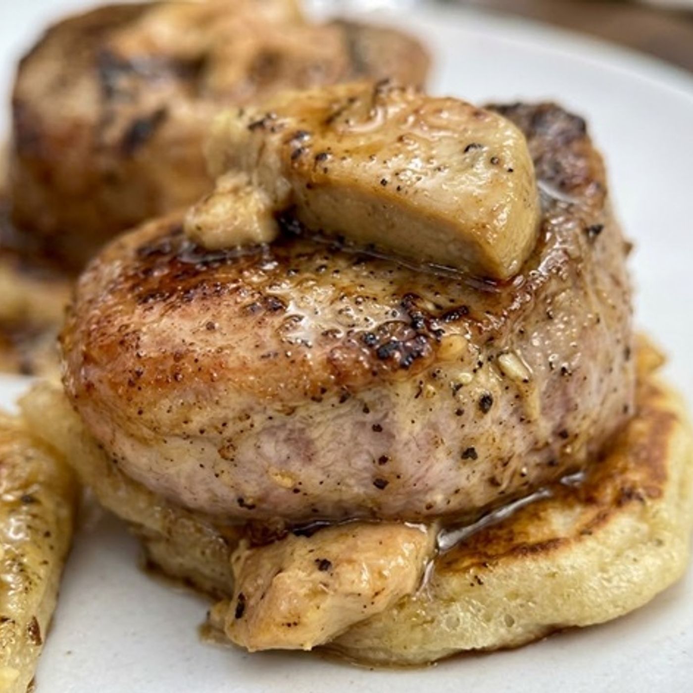 Tournedos alla Rossini: la ricetta originale del filetto di manzo con foie gras e vino Madera