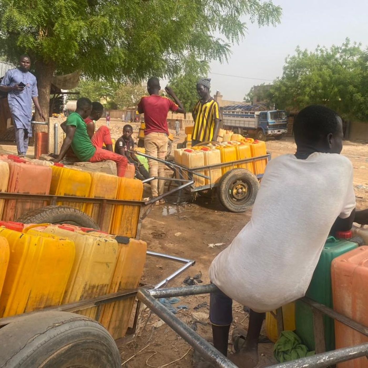 Le manque d’eau potable continue d’affecter la population à Zinder episode artwork