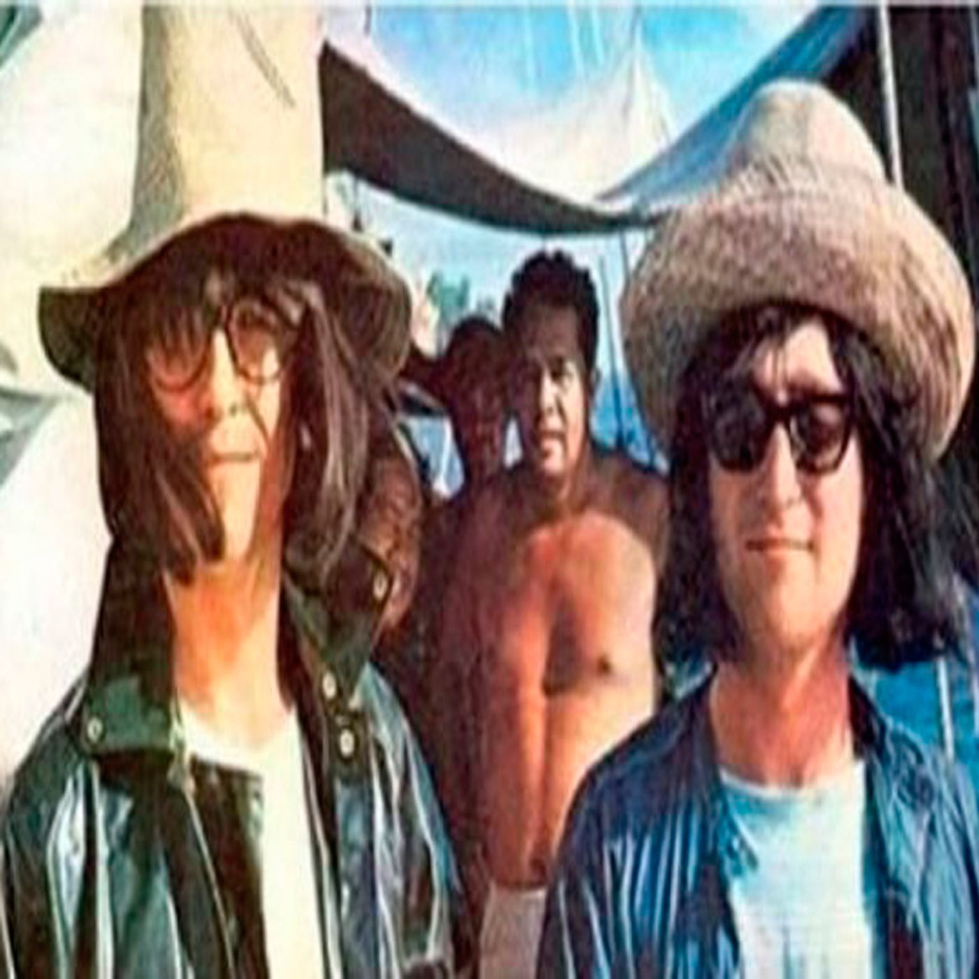 El Club de los Beatles: John y George de viaje en Tahití episode artwork