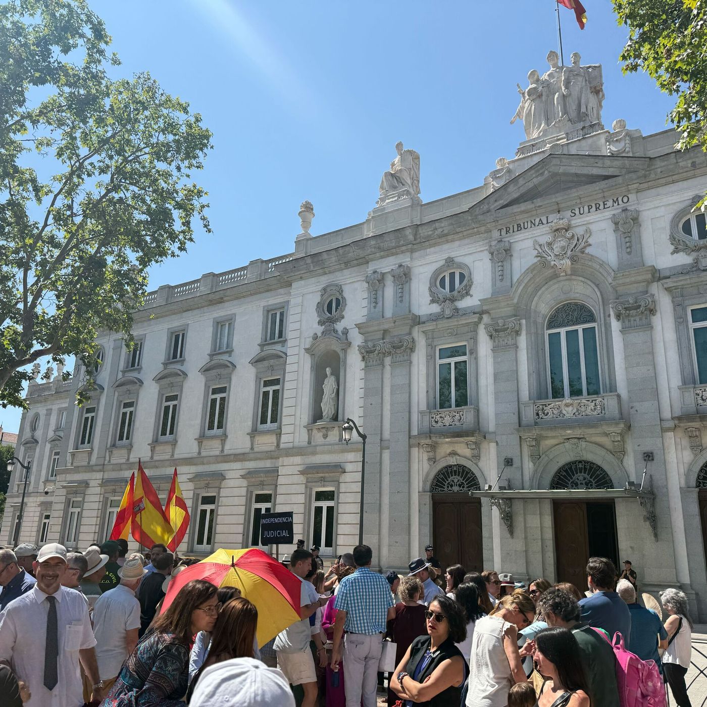 La Trinchera de Llamas del 28/06/2025- Jueces y fiscales van a la huelga y el TC avala la amnistía
