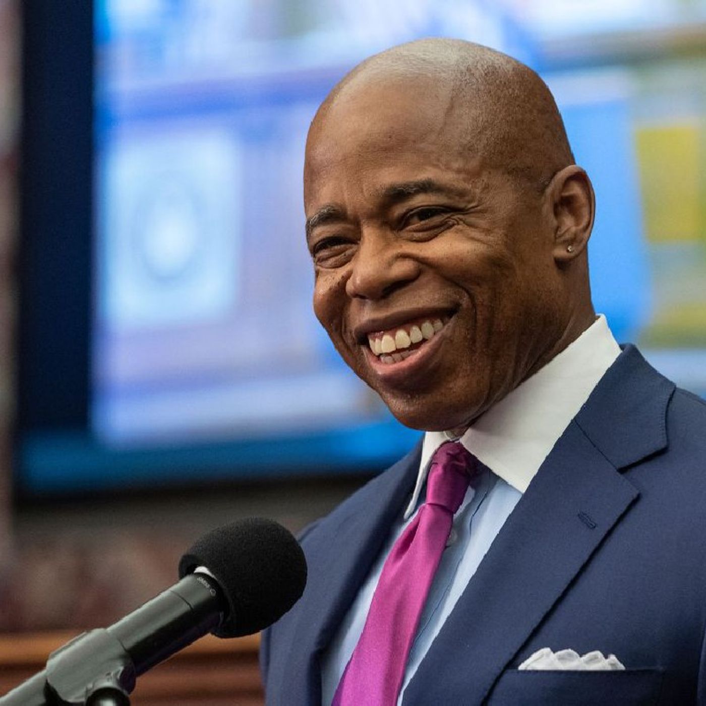 Incoming Mayor Eric Adams Plans To Continue De Blasio's Mandates Regarding Vax episode artwork