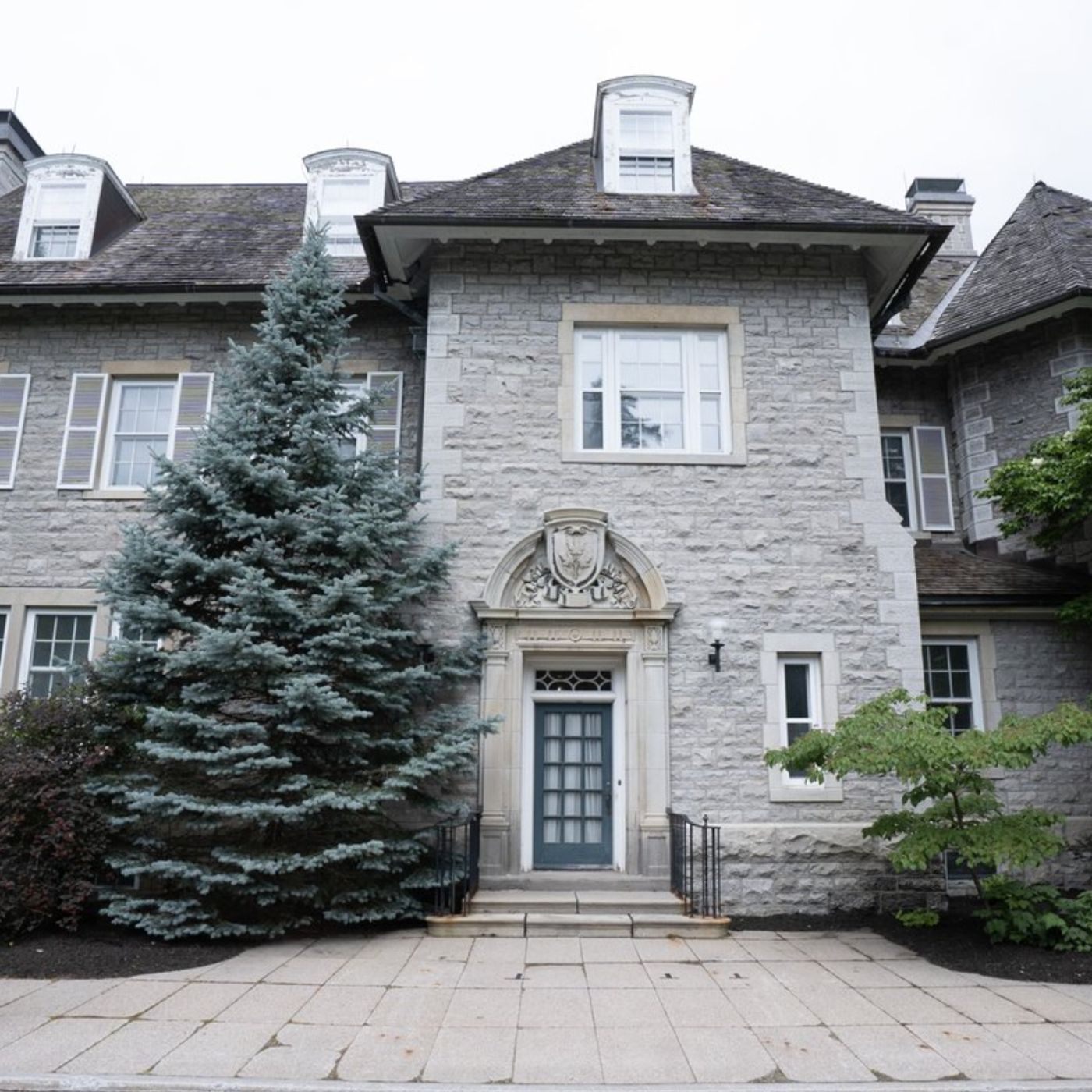 Carney announces national design competition for 24 Sussex Drive episode artwork