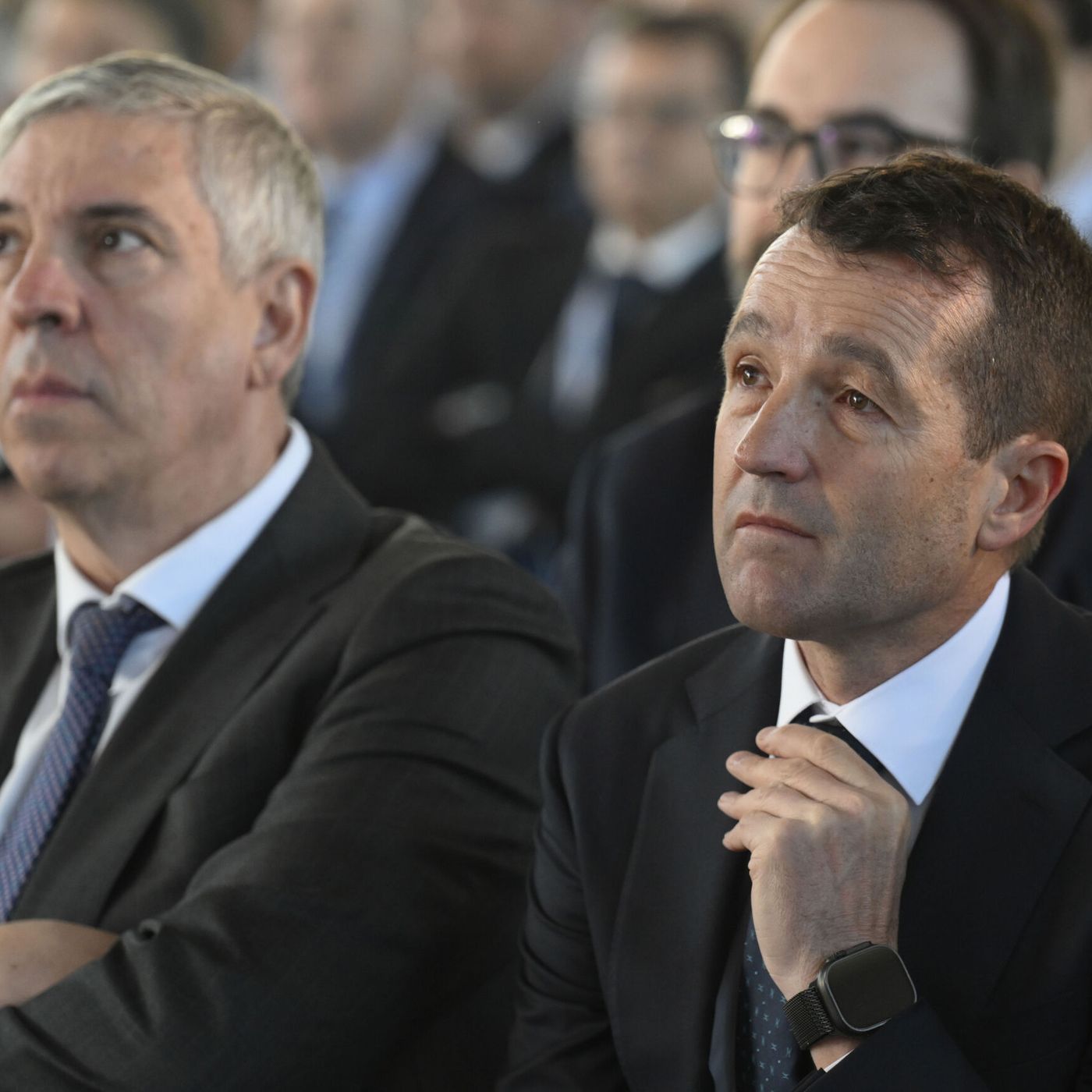 Prensa económica: Guerra en Indra: Escribano planta cara a Moncloa mientras Oughourlian espera su venganza