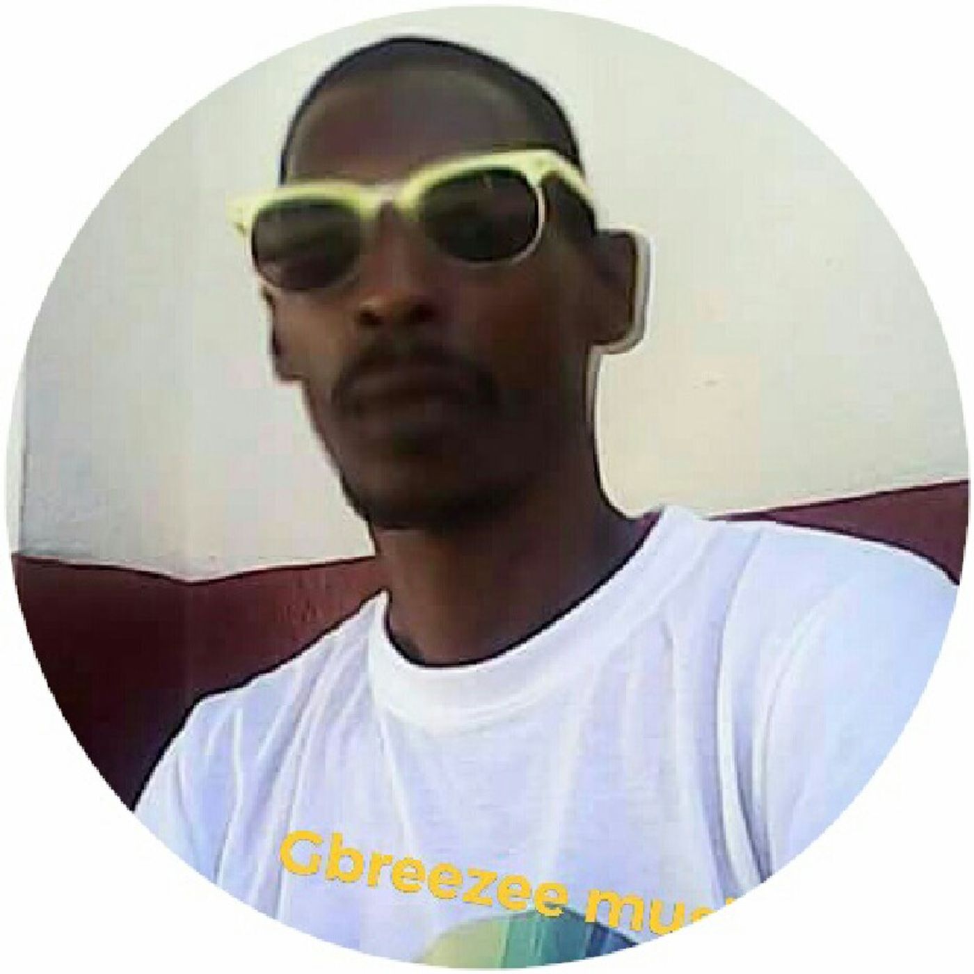 oldtime something with dj breezee ond 102mobile radio episode artwork