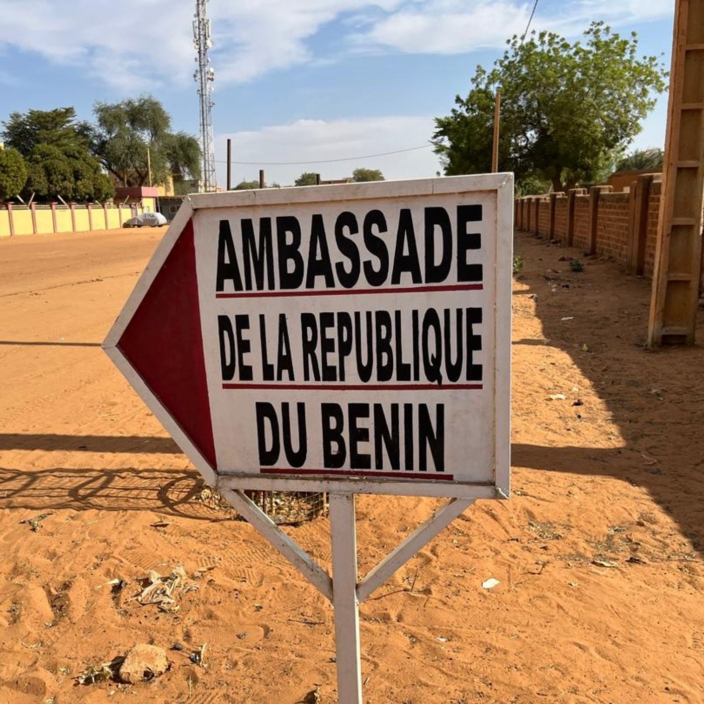 Le journal du 05 janvier 2025 - Suspension des services consulaires de l’ambassade du Bénin au Niger episode artwork