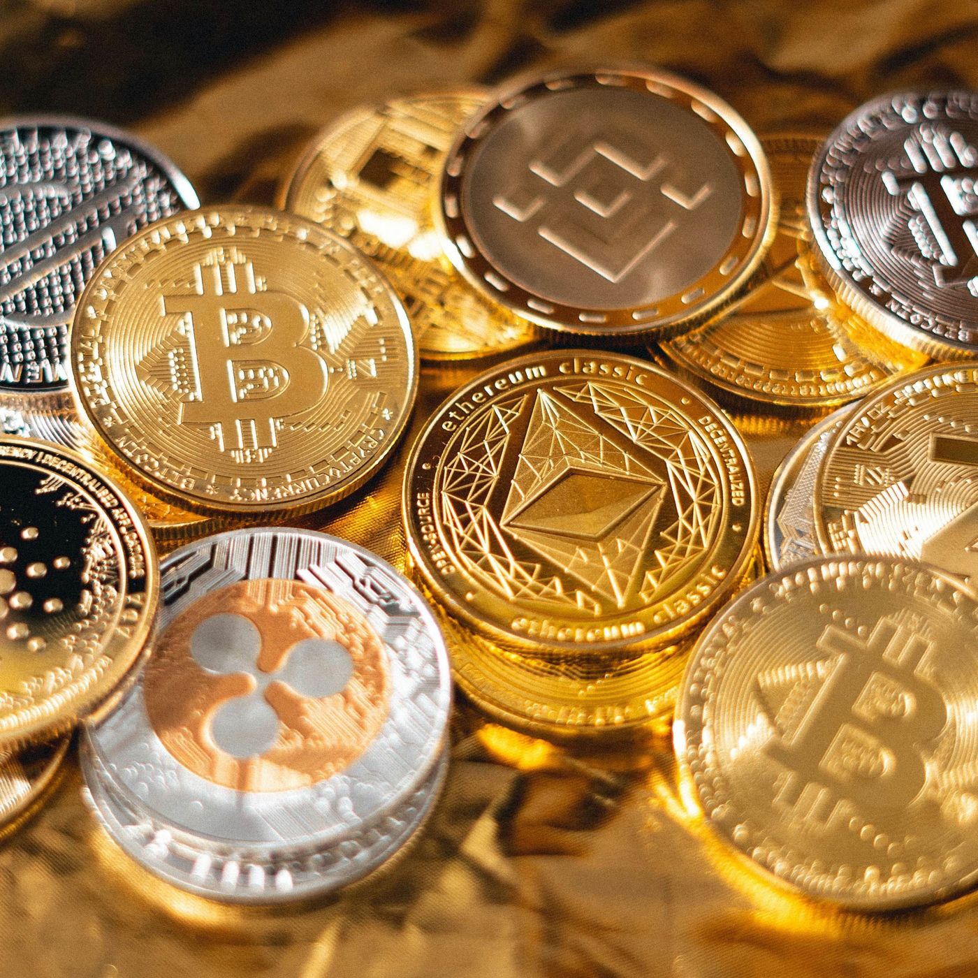 Comparing Bitcoin, Ethereum, Litecoin, and Solana