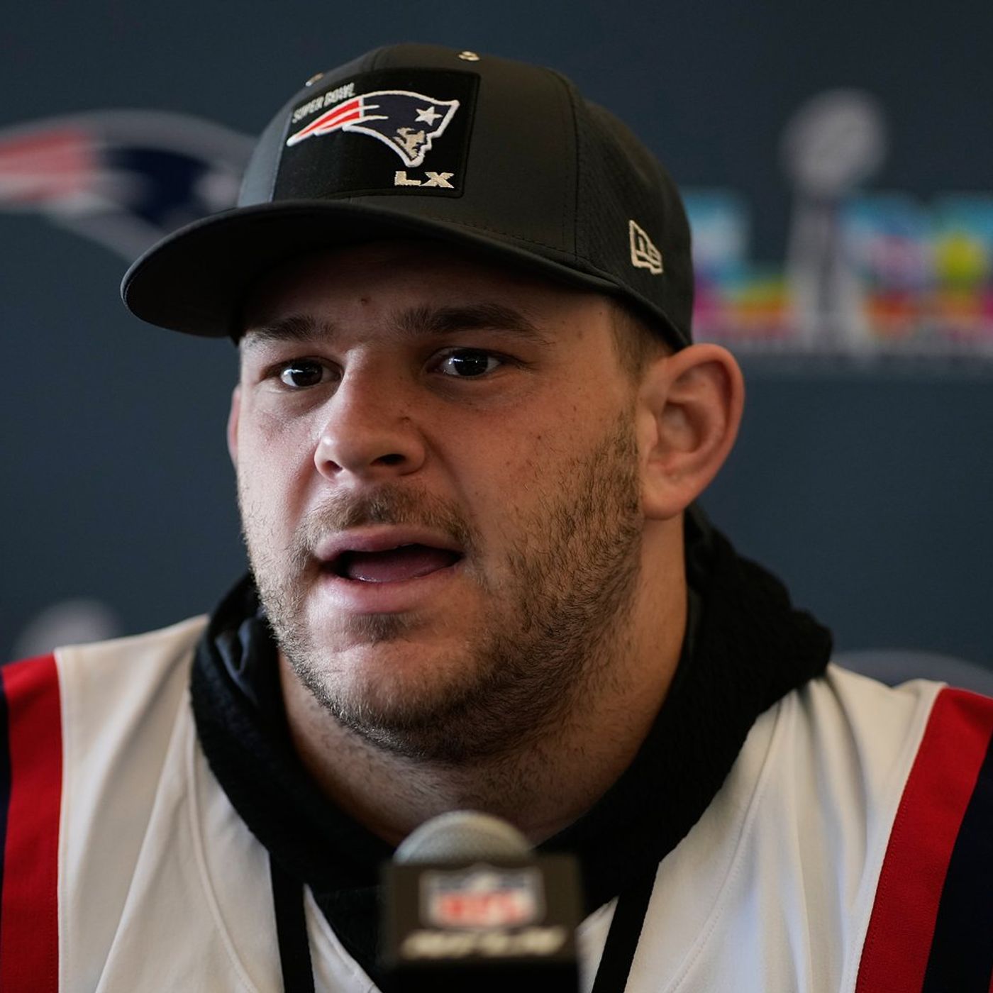 Chicago Bears reportedly trade for center Garrett Bradbury from New England Patriots
