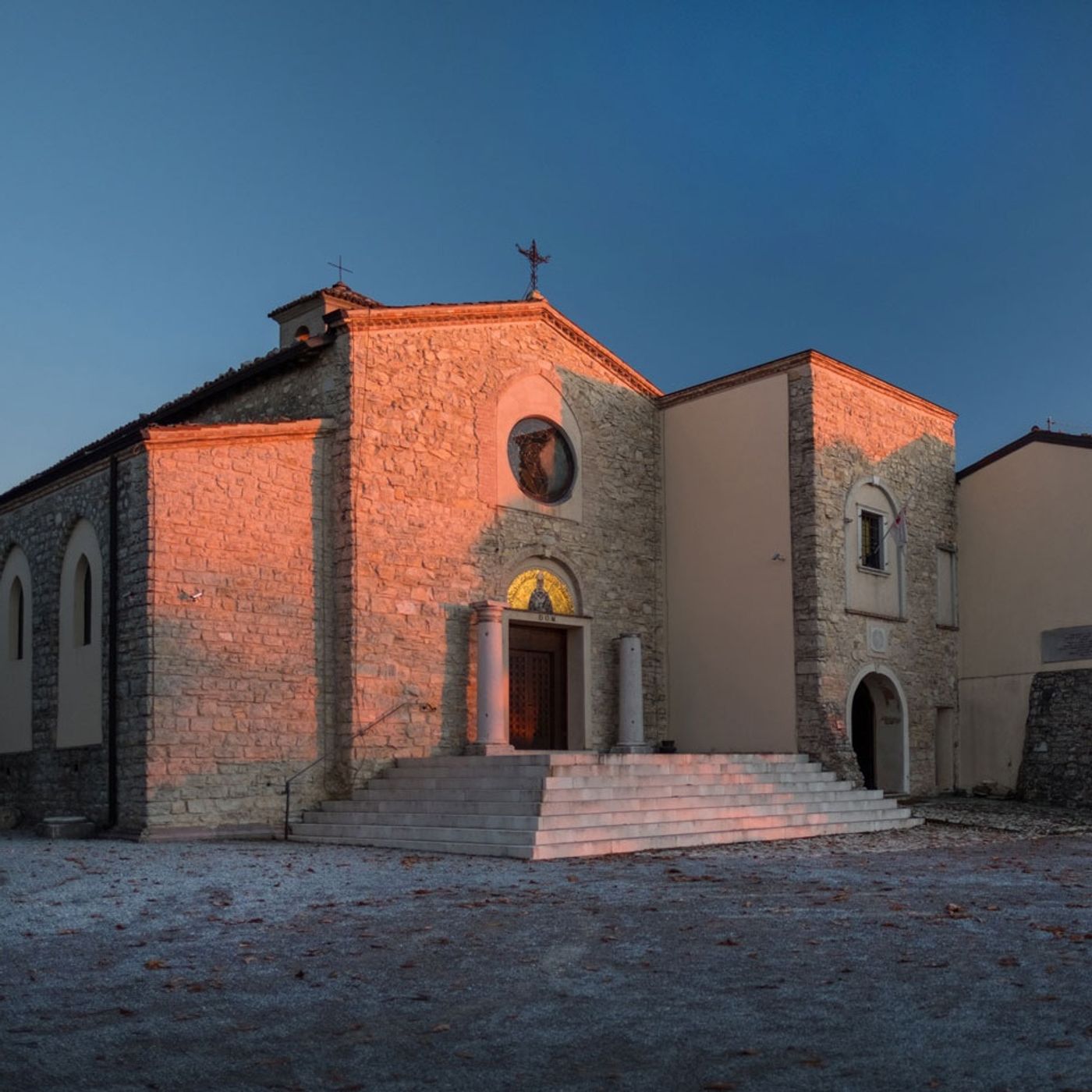Incontri con la filosofia a San Gottardo: intervista a don Mario Neva  -  1 giugno 2023 episode artwork