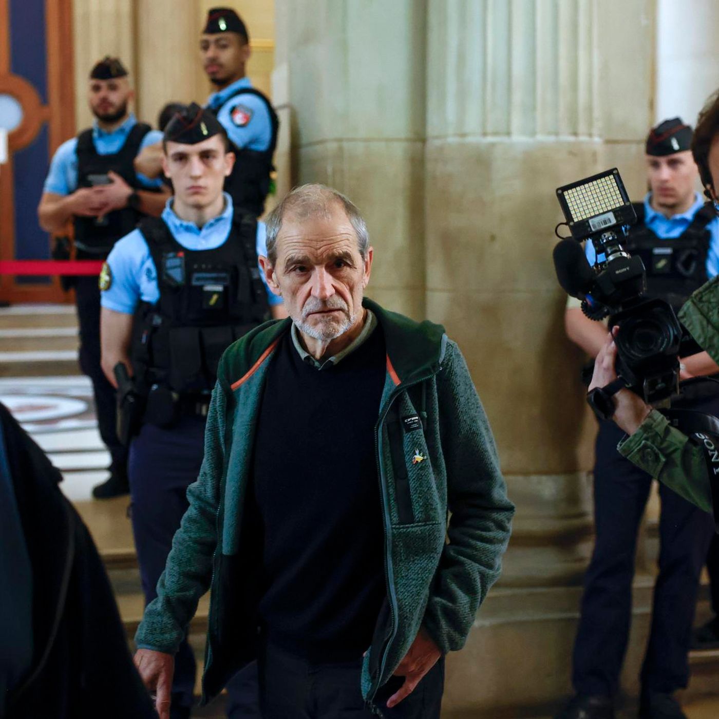 La República de los Tonnntos: El "vomitivo blanqueamiento" de El País hacia los presos de ETA