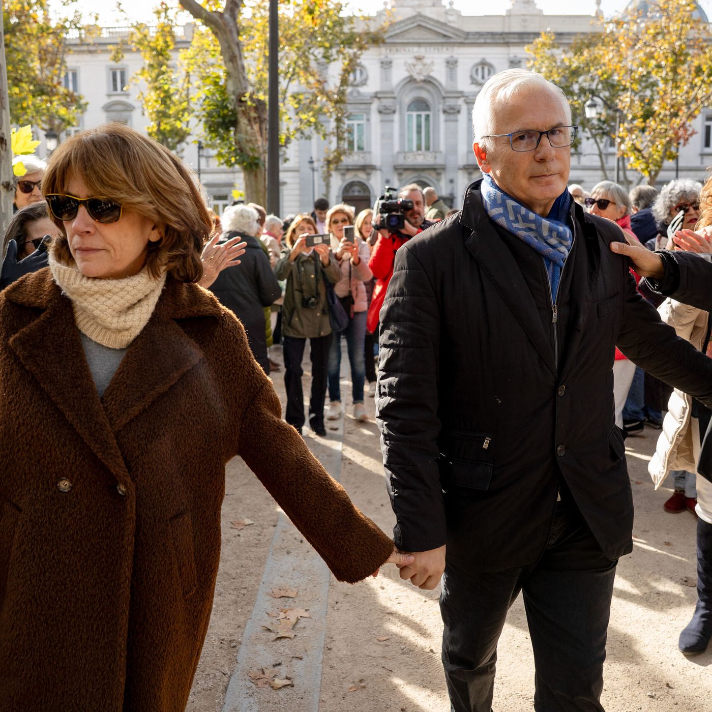 Federico a las 7: Delgado y Garzón encabezan las hordas sanchistas contra el TS