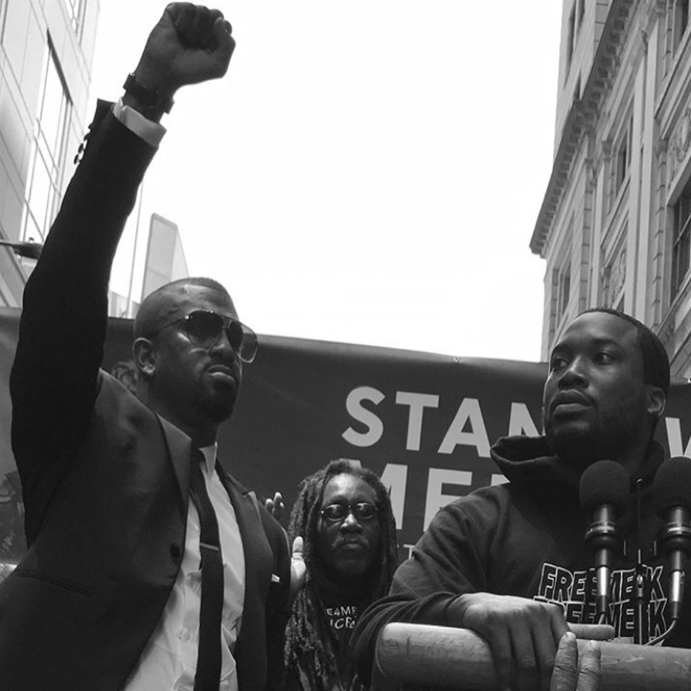 S01 E33: Together We Can Unite - Stand Up 4 Change