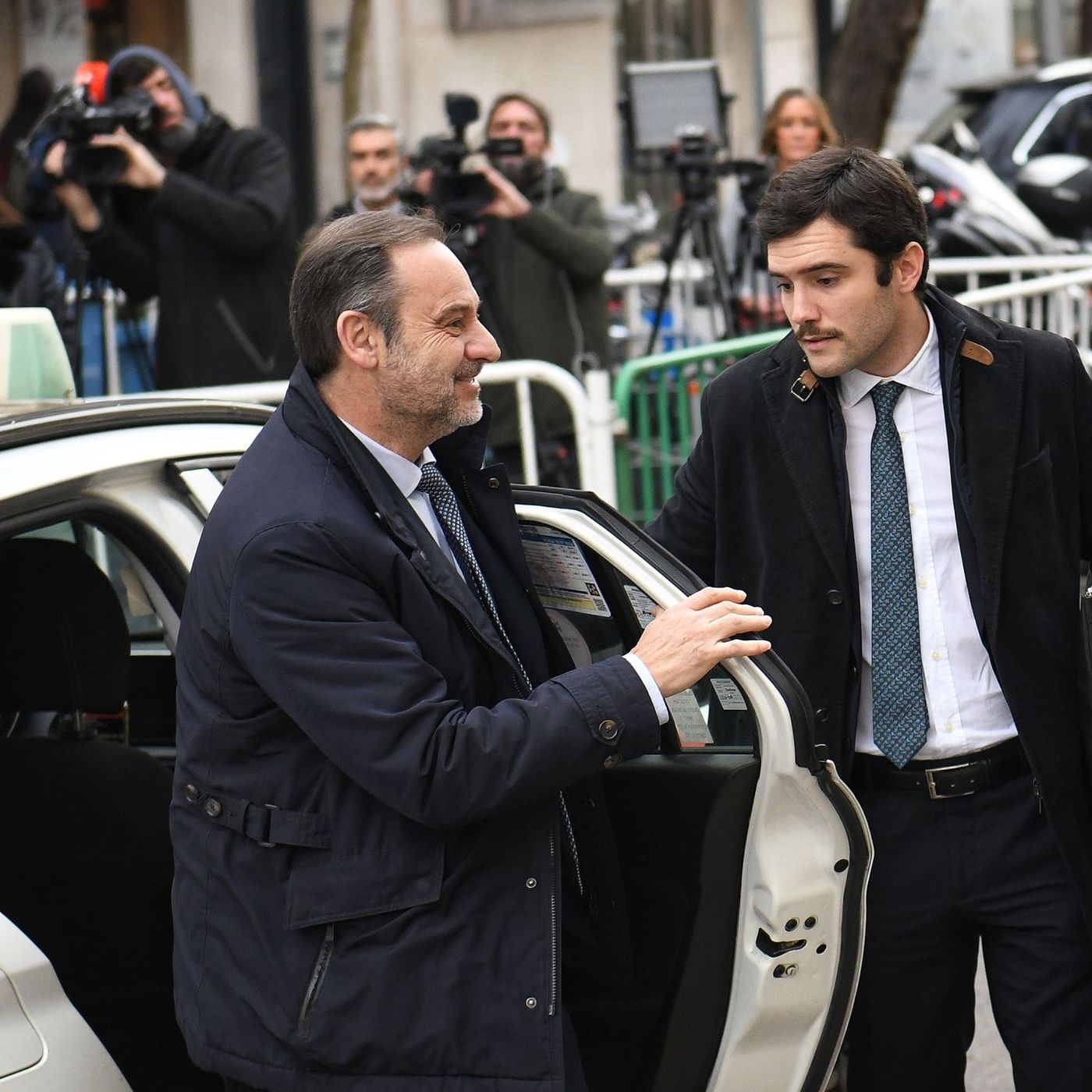 Tertulia de Federico: Ábalos tira de la manta