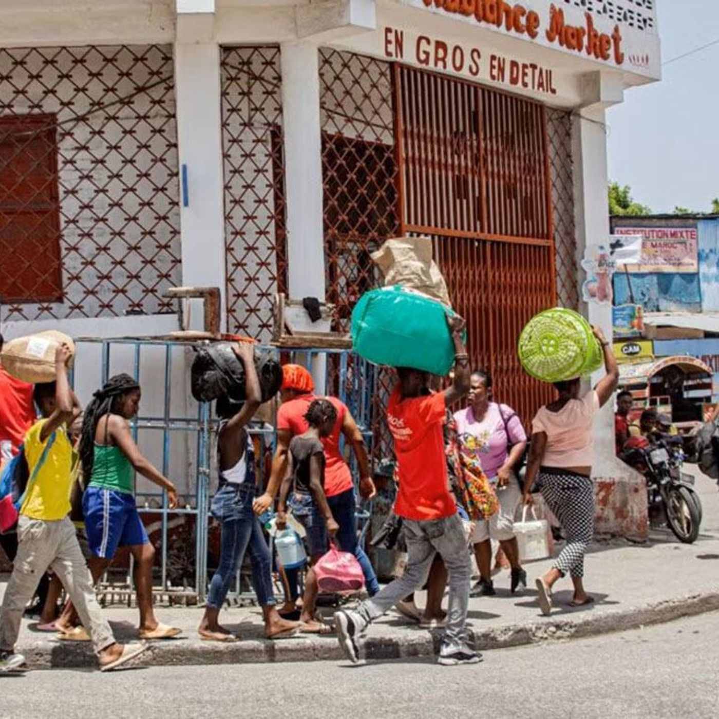 75 vozes influentes lançam declaração de solidariedade com refugiados episode artwork