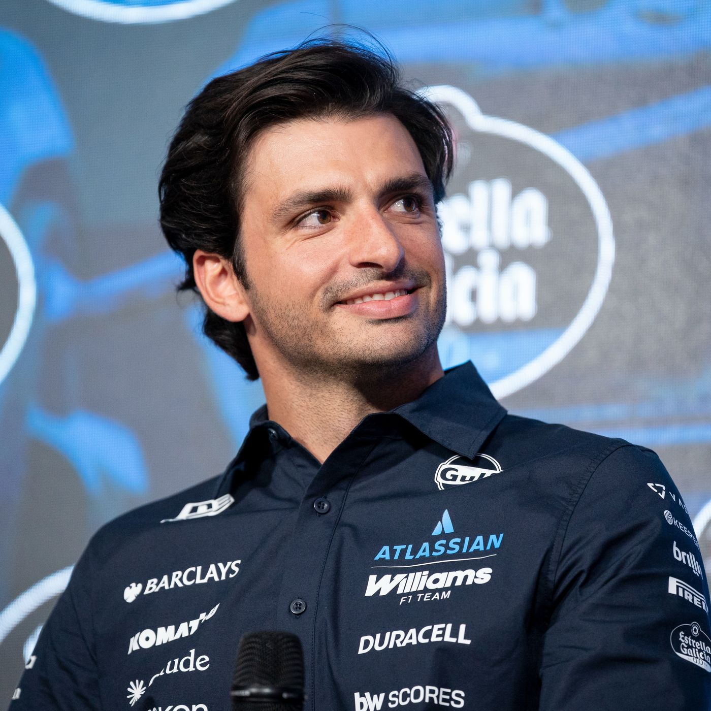 Entrevista | Carlos Sainz pide paciencia con el nuevo reglamento de F1: "No me gusta llevar el coche, pero prefiero esperar a la primera car episode artwork