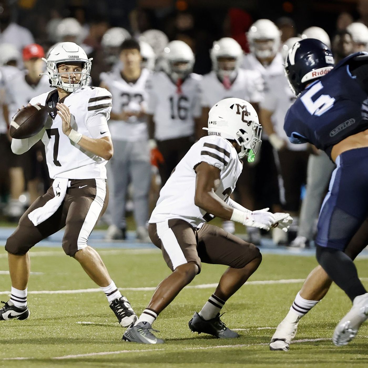 2025 IHSA playoff outlook for Week 8: What do CCL/ESCC teams need to do to make the field of 256?