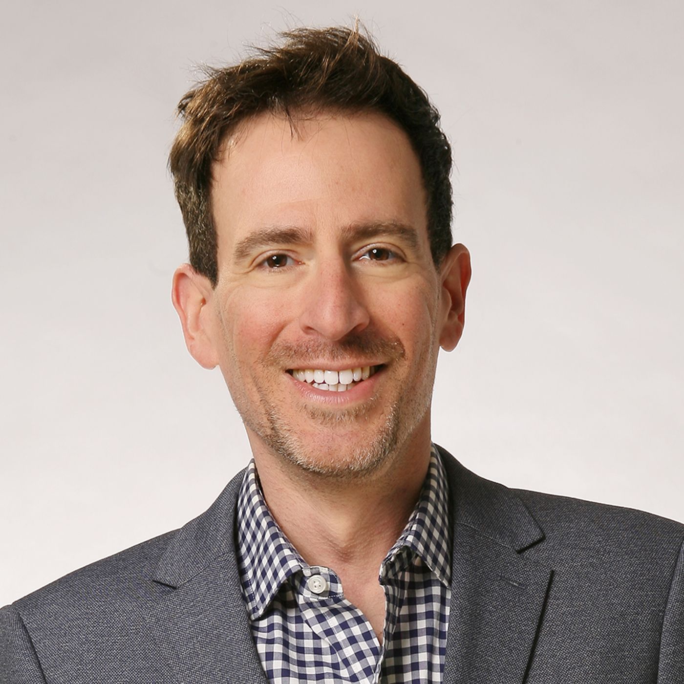 Wellness expert and author Dr. Gregory Charlop of Why Doctors Skip Breakfast is my very special guest! episode artwork