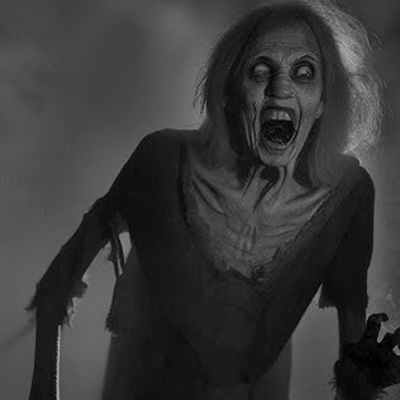 Una Familia De BRUJAS No Me Deja Vivir En Paz - Historias De Terror - Voces De La Noche