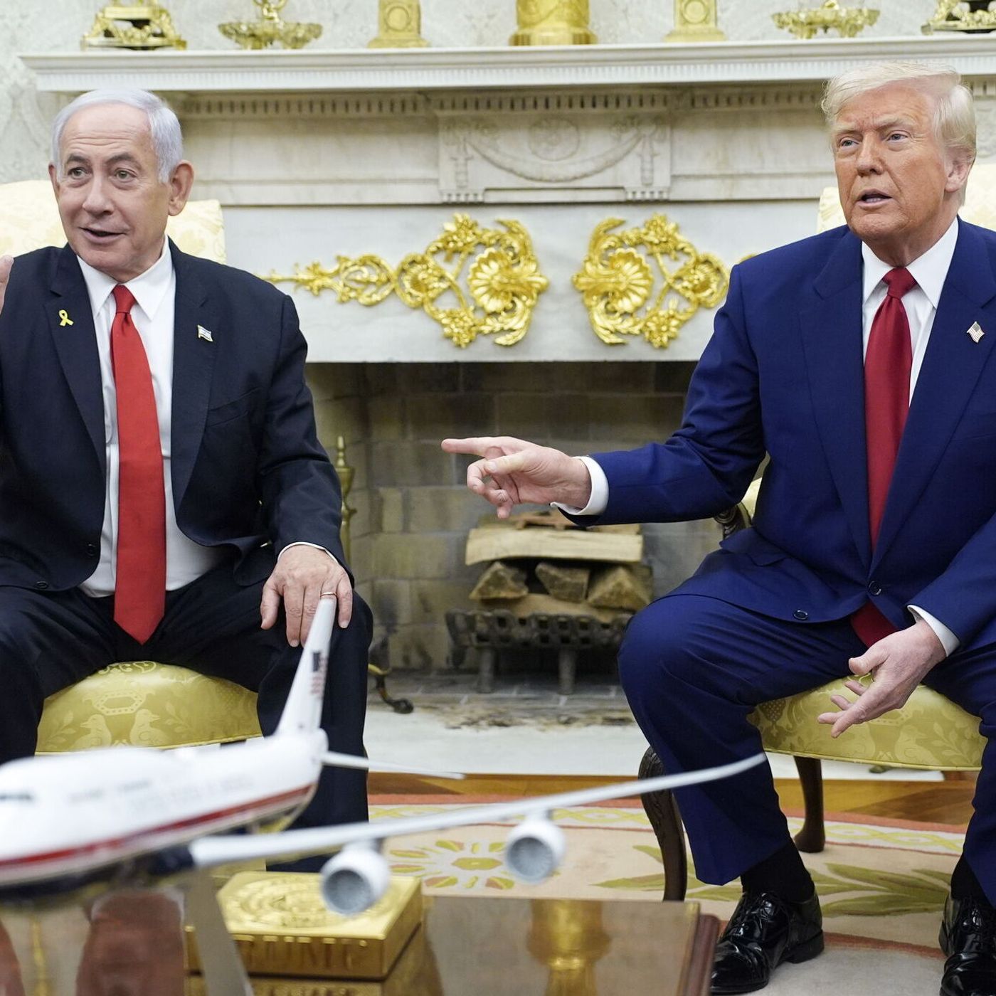 Noticias La Trinchera. Trump confirma que la liberación de rehenes comenzará el lunes