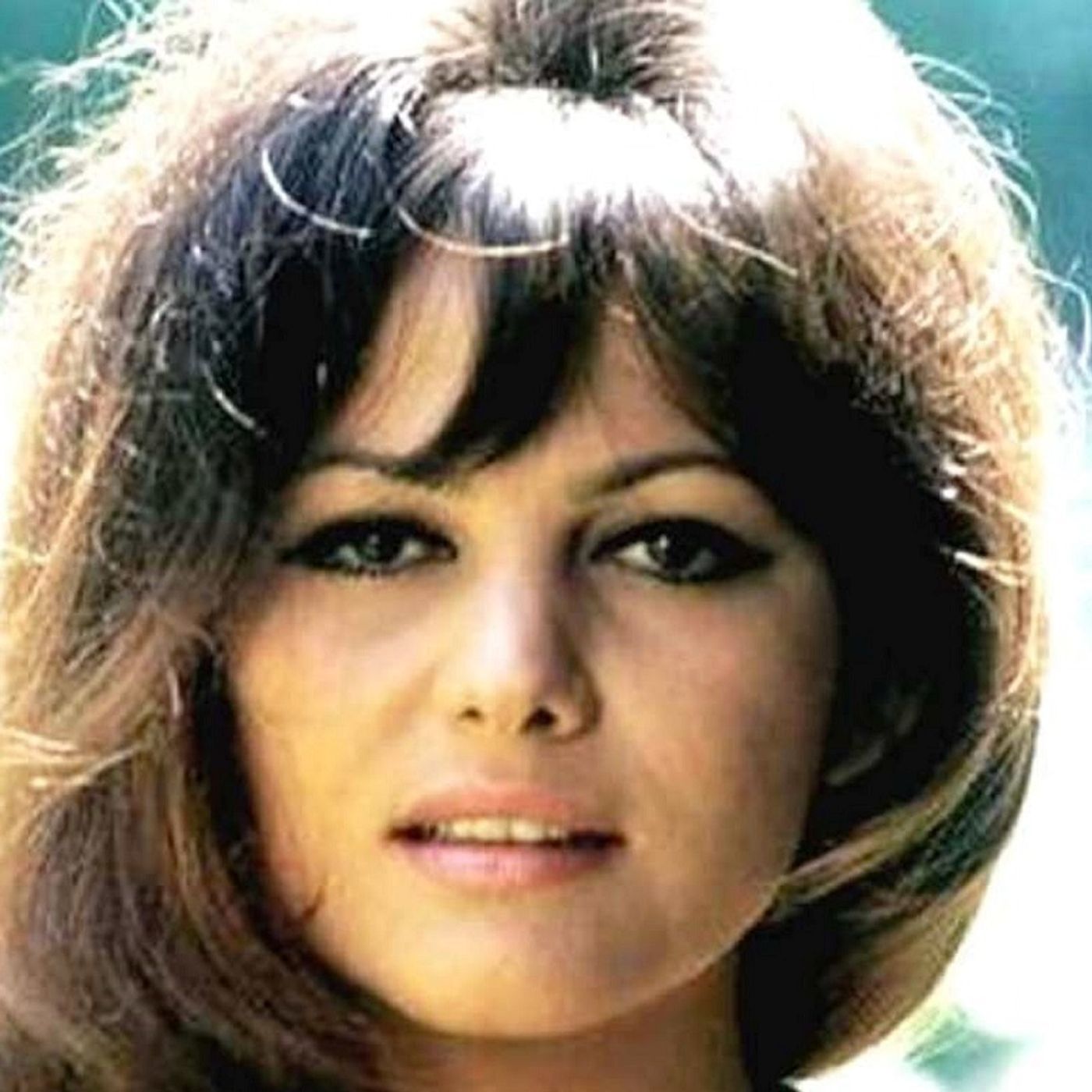 L'attrice Claudia Cardinale, dopo lo stupro, non ha scelto l'aborto