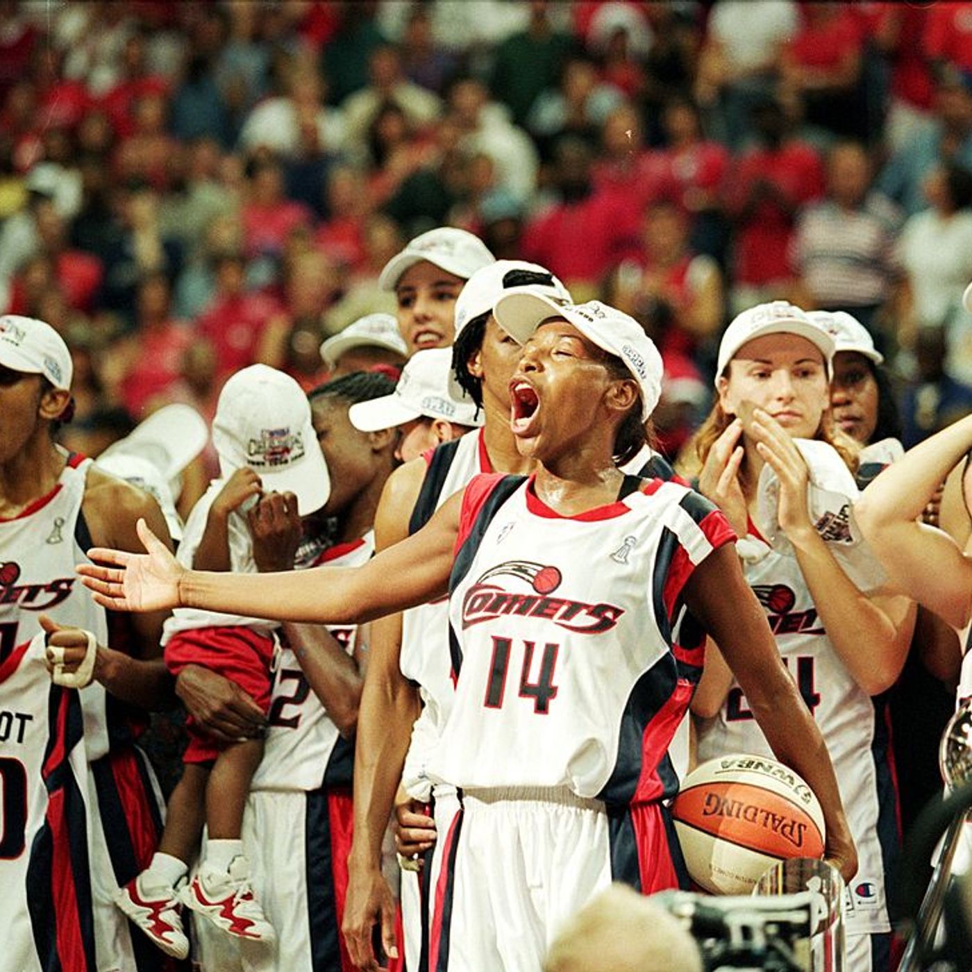 Gretchen Sheirr Discusses Comets Return to Houston