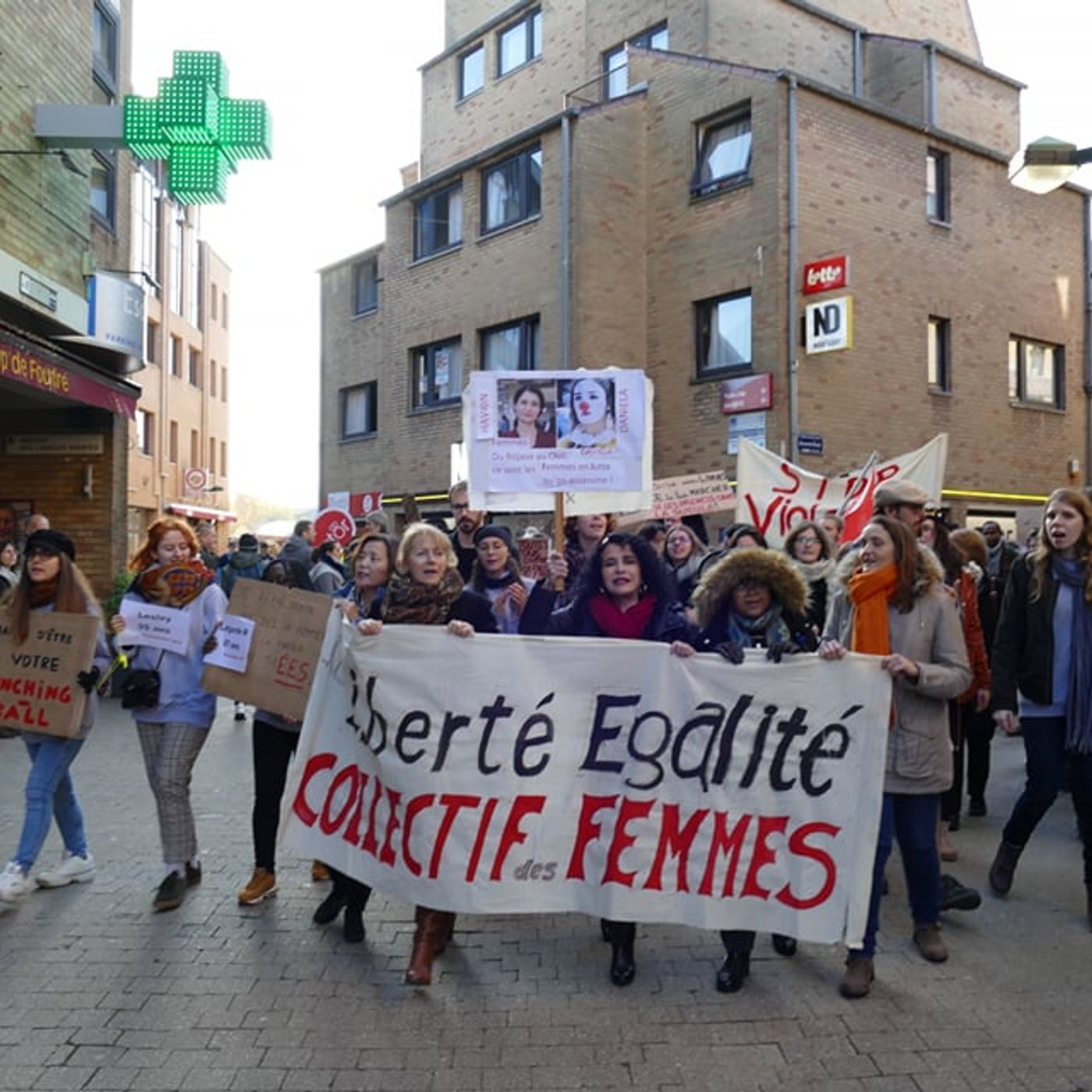 Angeeeela... Affone avec moi