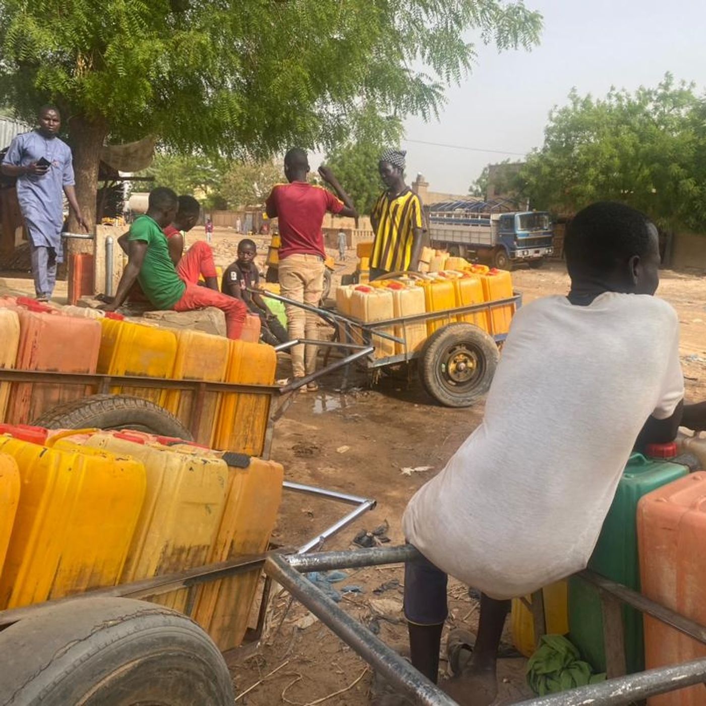 Le manque d’eau potable continue d’affecter la population à Zinder episode artwork