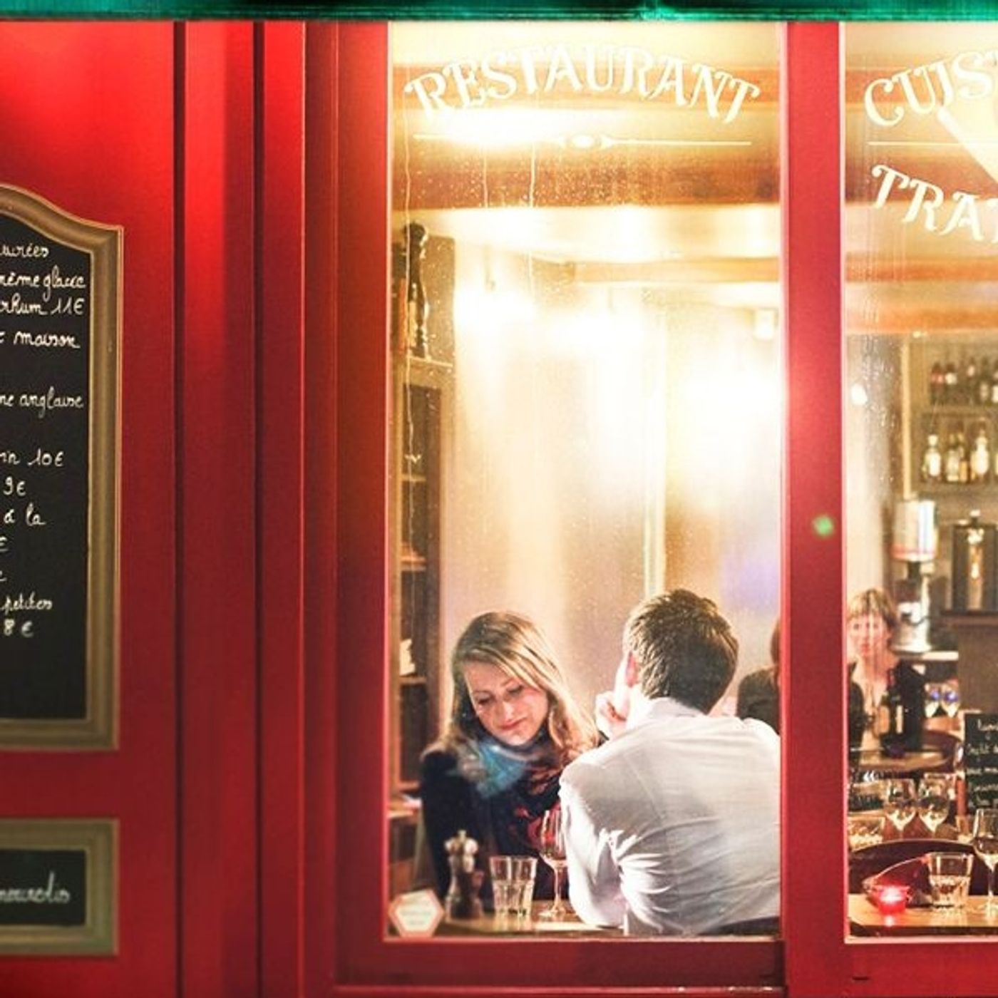 No es amor, es solo Paris - Patricia Engel