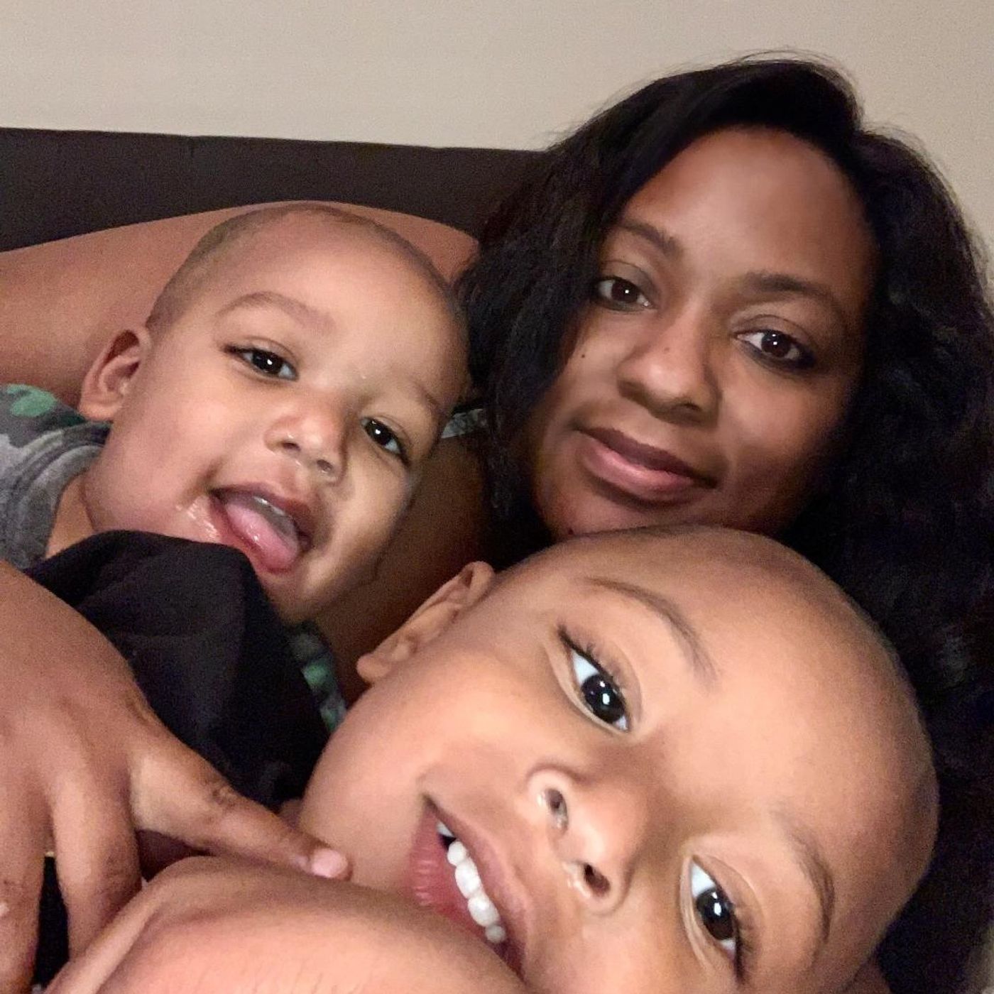 Episode 037 - What to Expect When You Get Pregnant Over 40 w/ Michelle Johnson